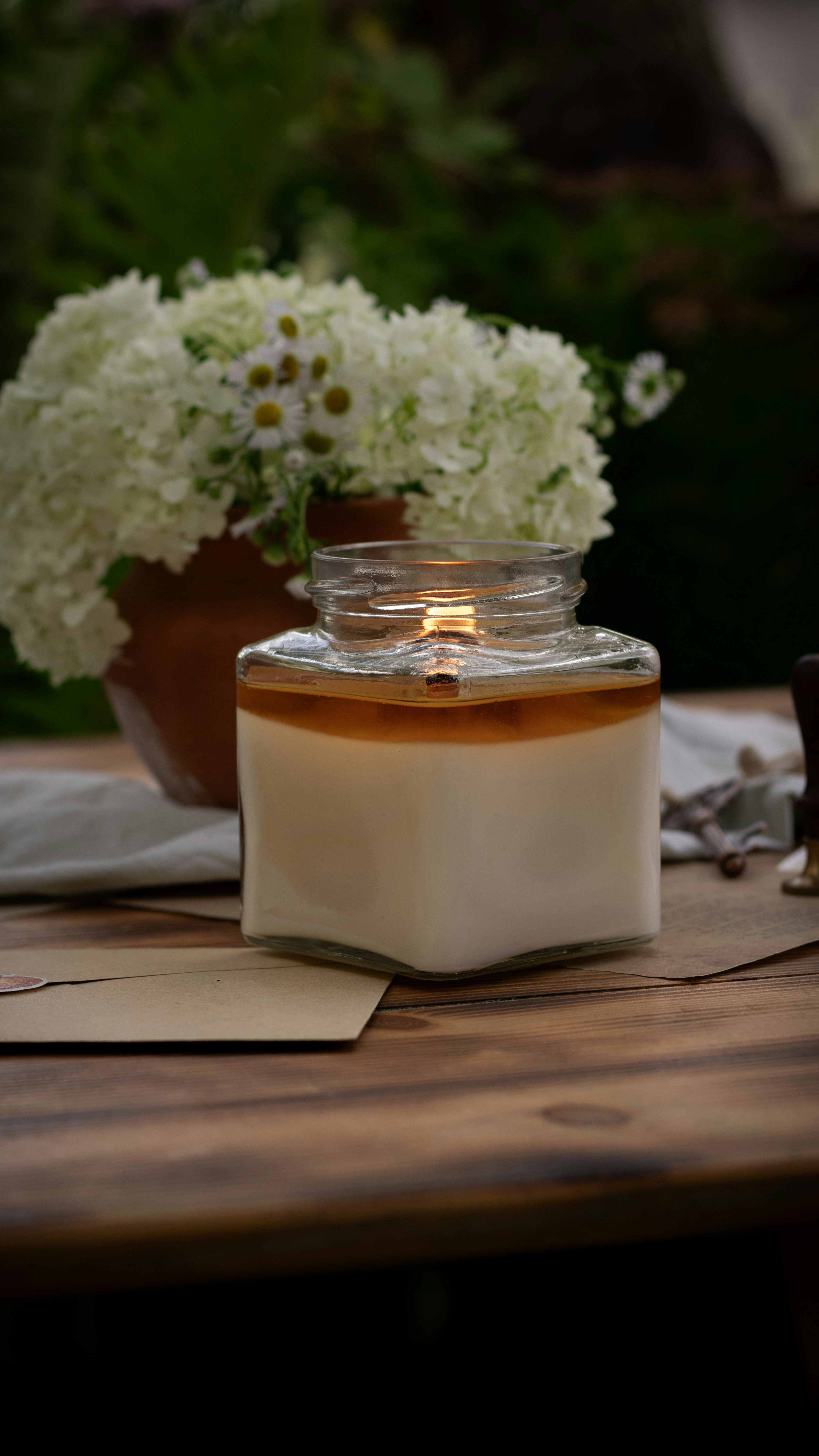 10 Creative Jars for Eco-Friendly Home Fragrance Candle Projects