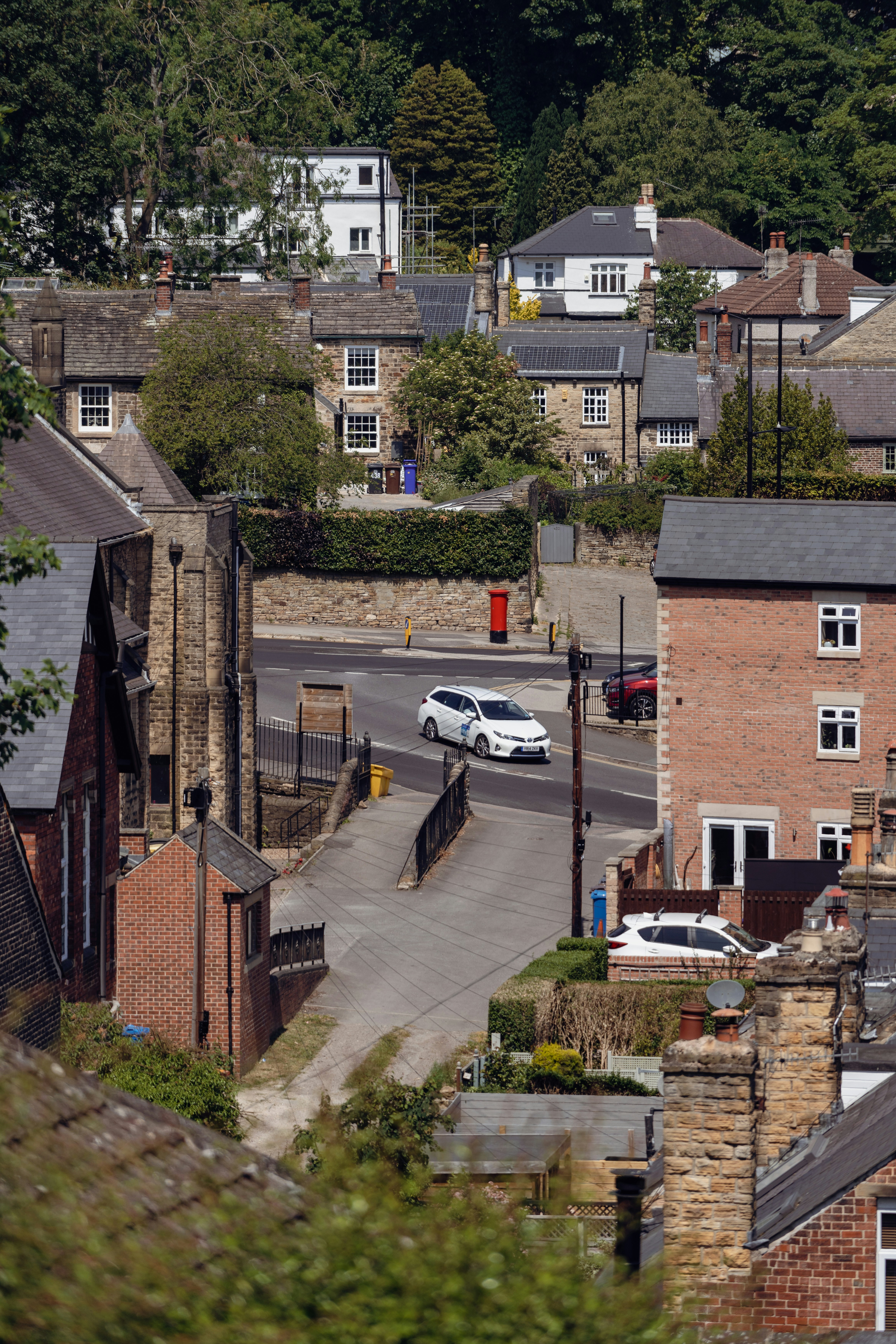 Photo by benjaminelliott