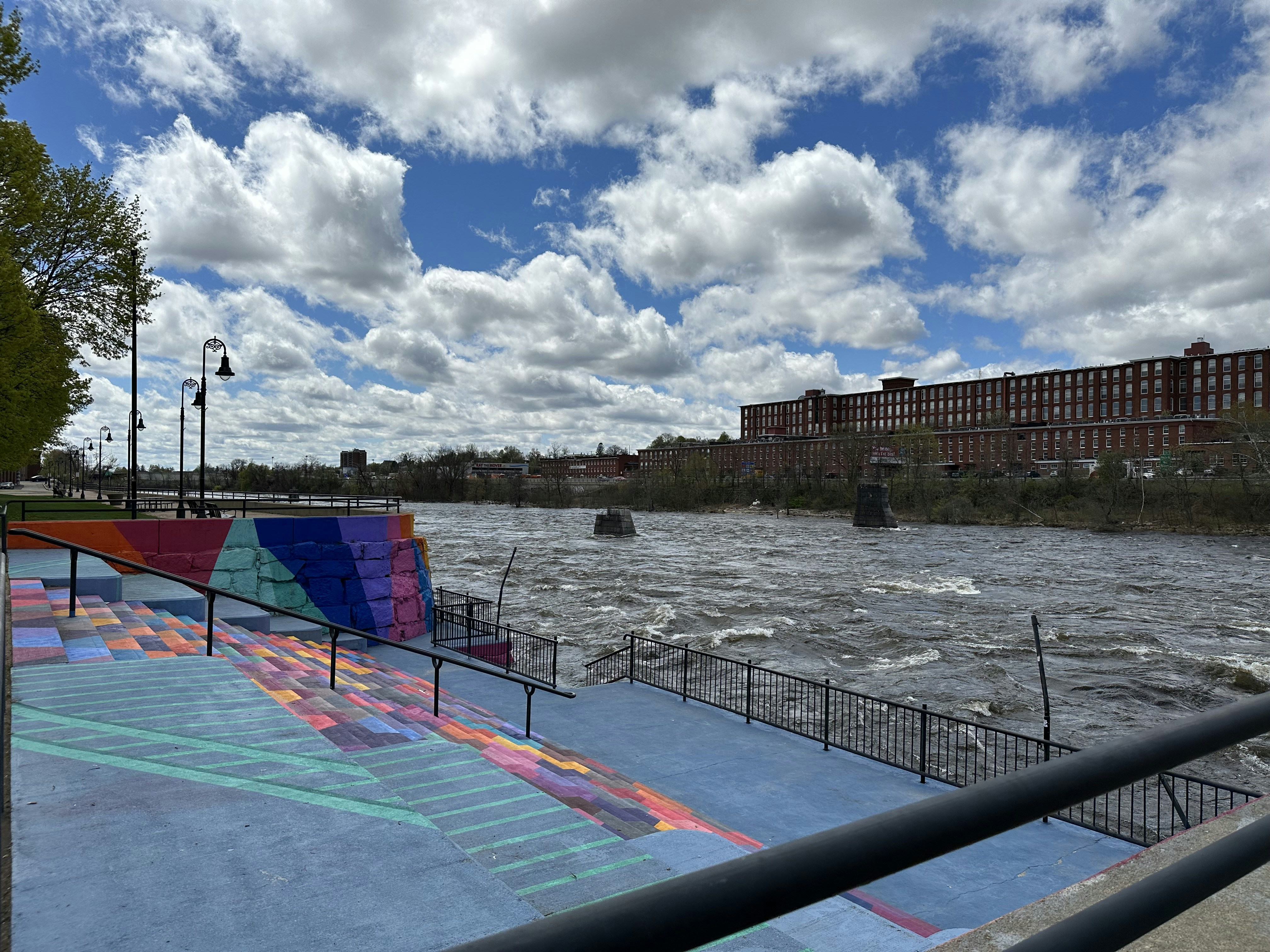 a skateboard ramp on the side of a river