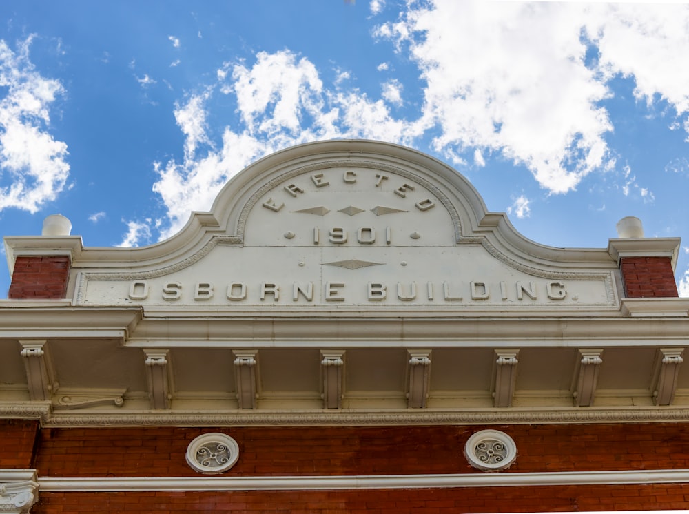 a white building with a sky background