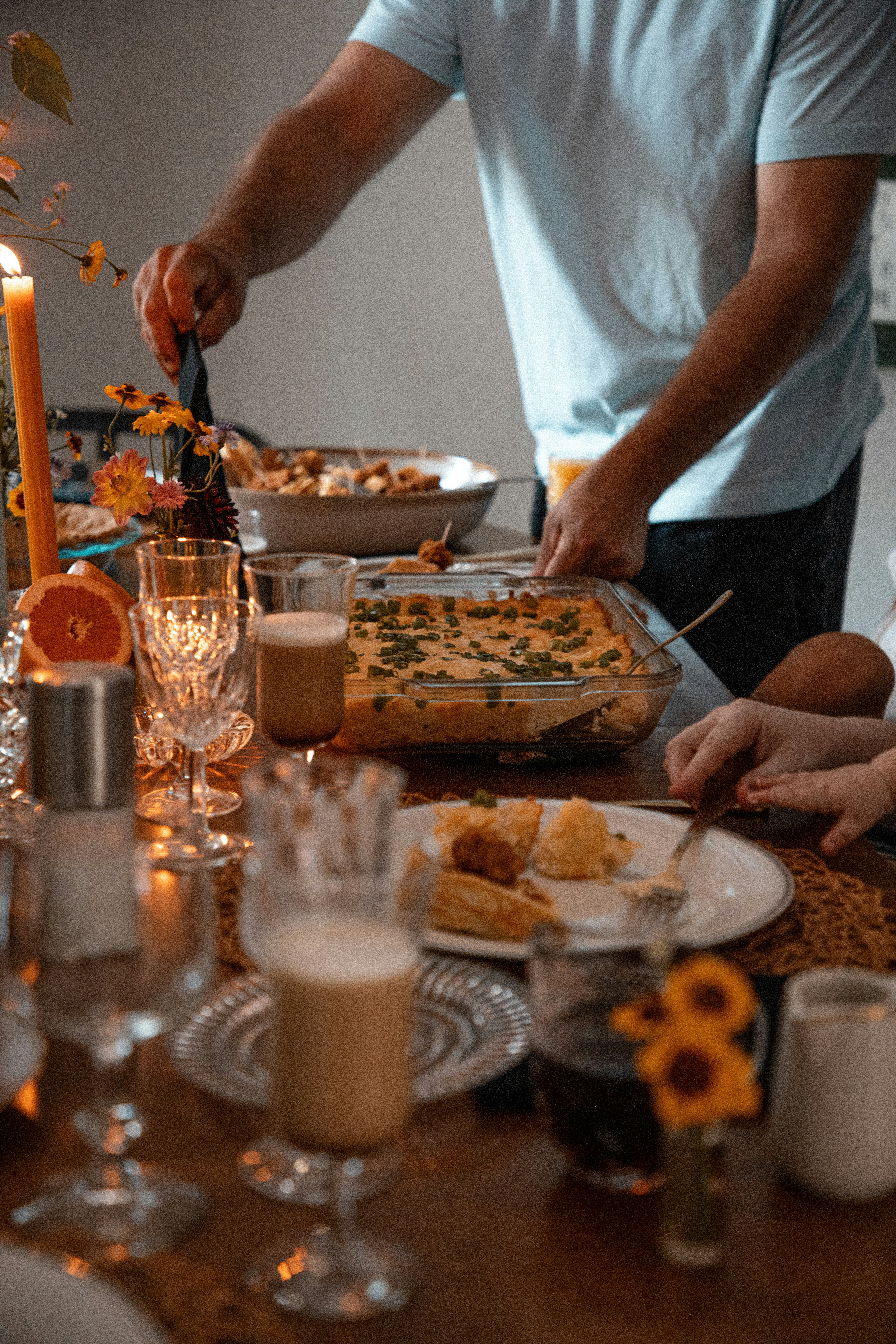 How to Host the Perfect Dinner Party