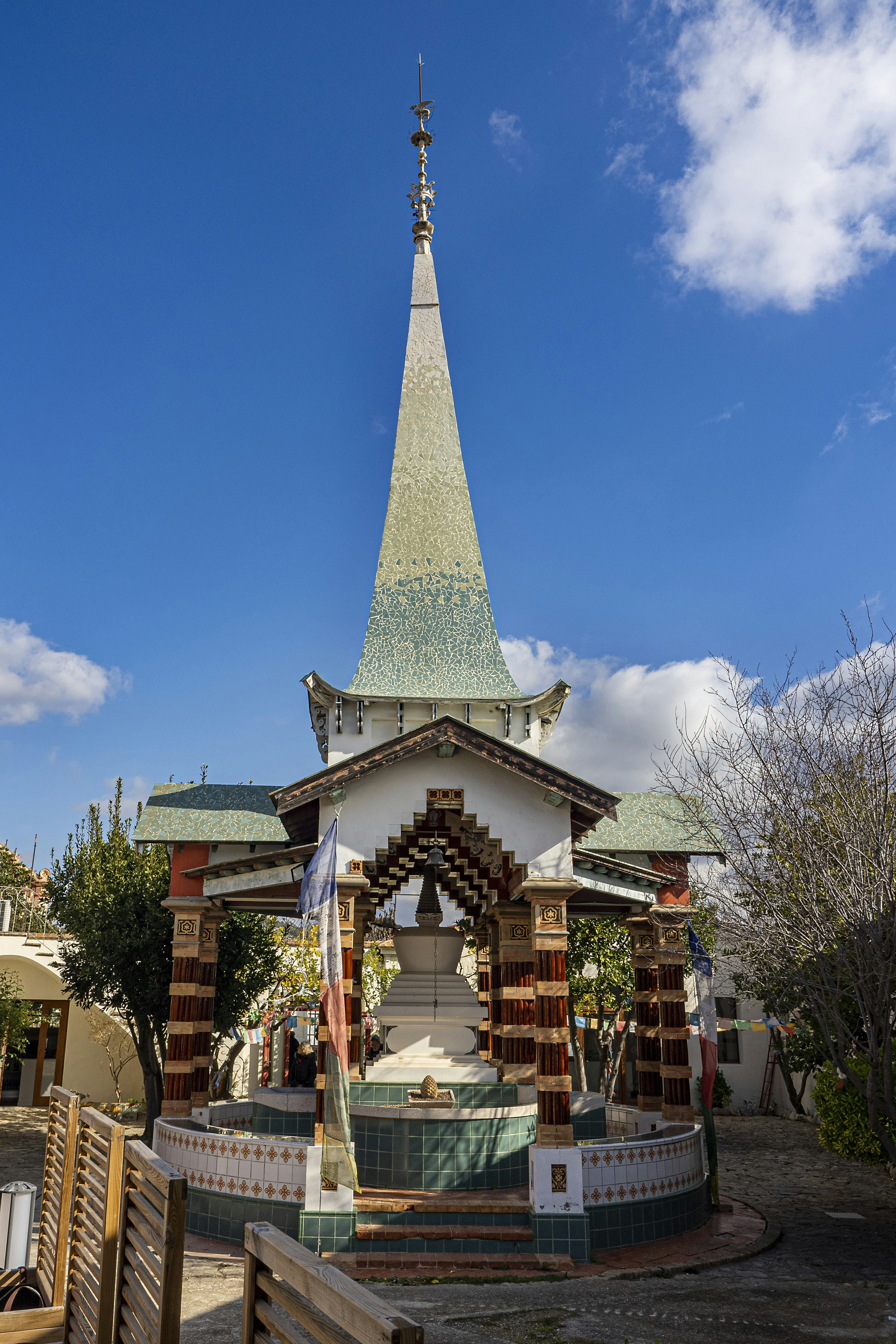 Templo budista del Garraf, Barcelona, España