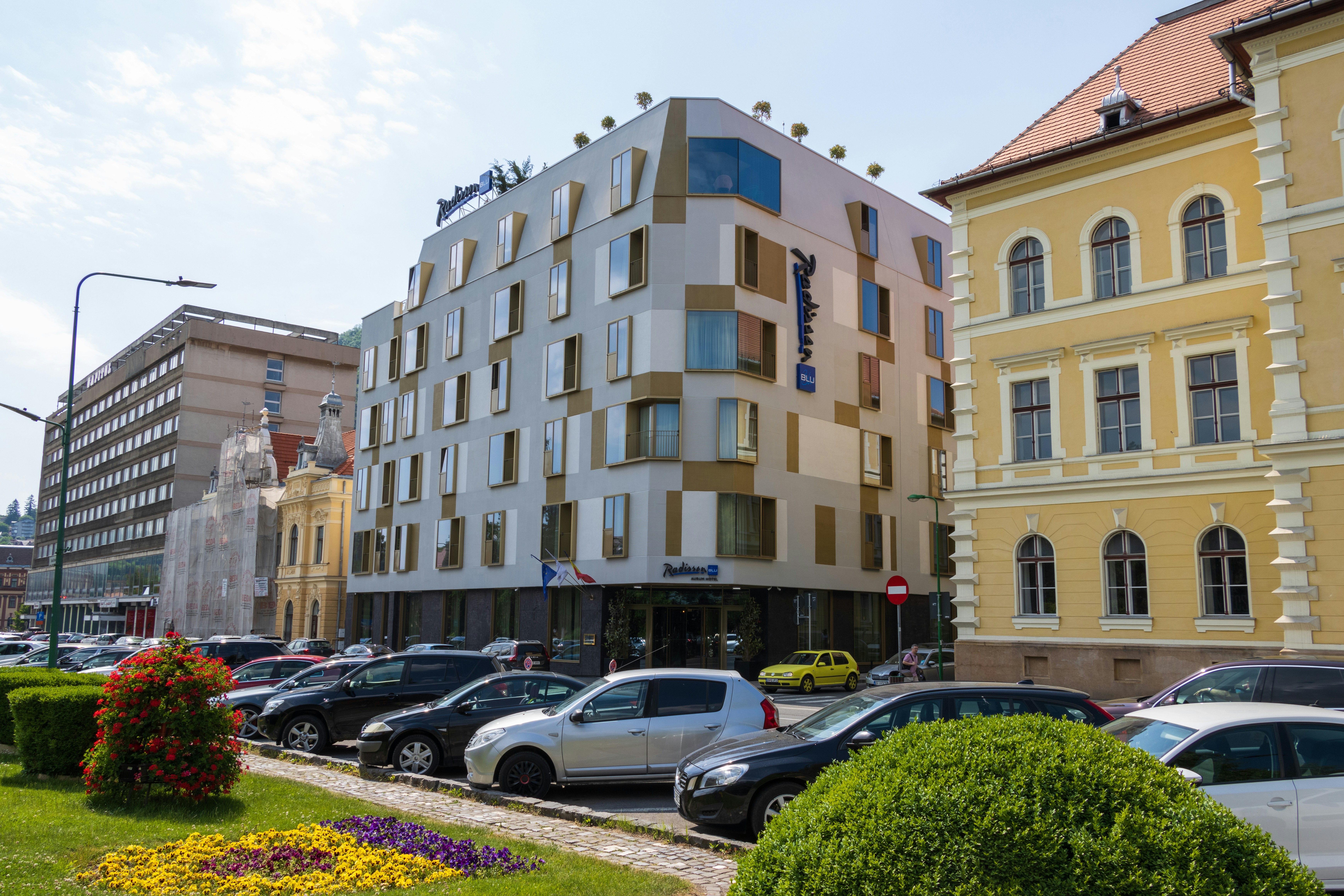 Photo by mechaowlstudios