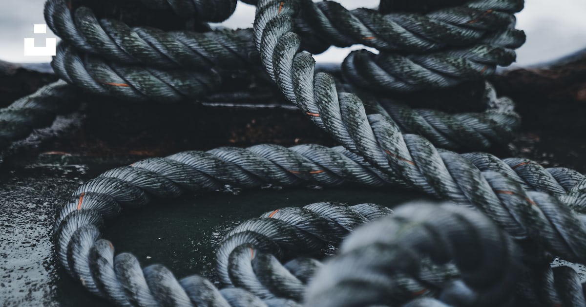 A close up of a rope on a boat photo – Free Rope Image on Unsplash