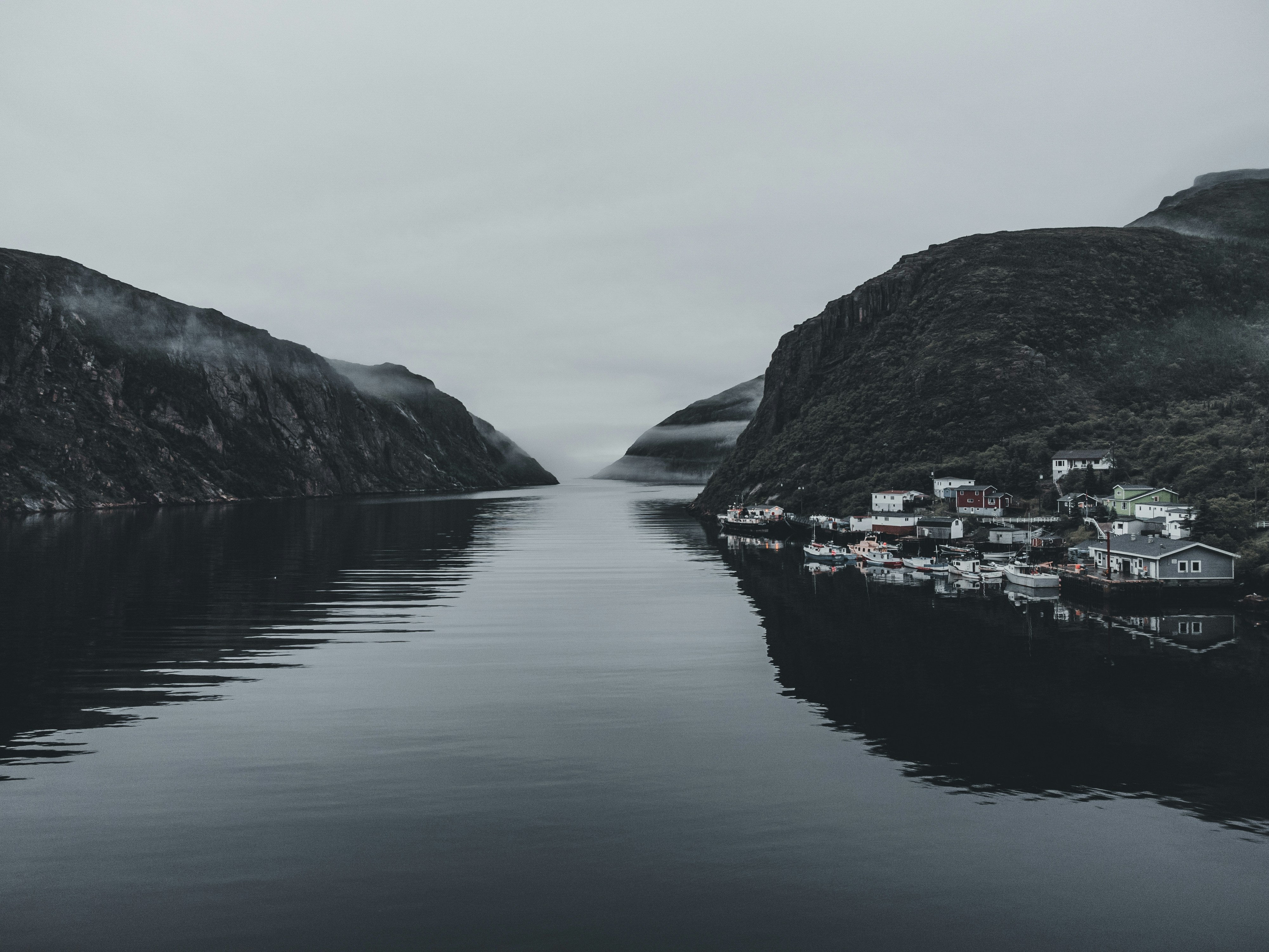 Photo by introspectivedsgn