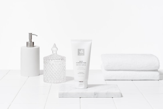 A serene cleaning environment showcasing before and after results.