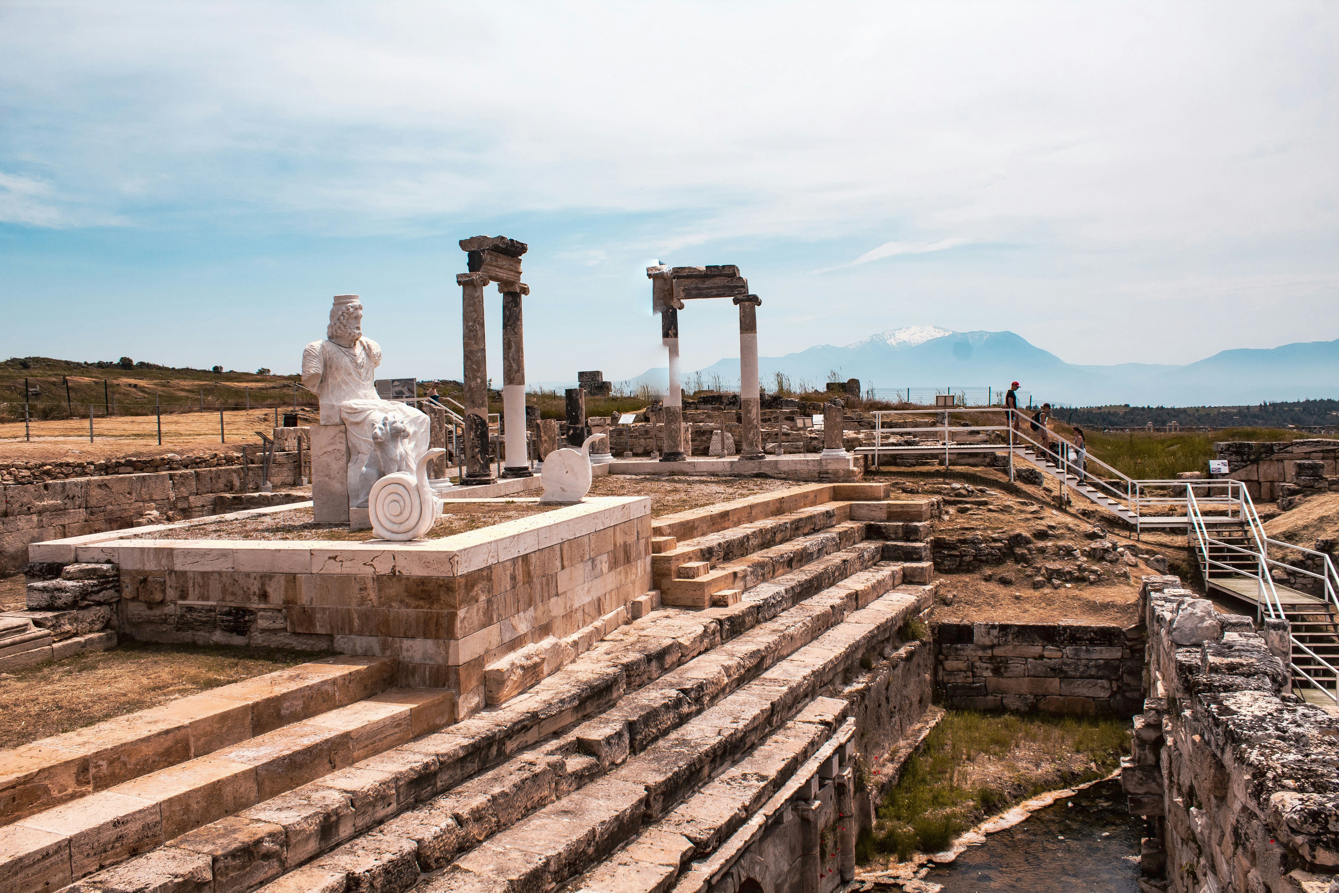 the ruins of the ancient city of delphinia, The Plutonium, or Hell