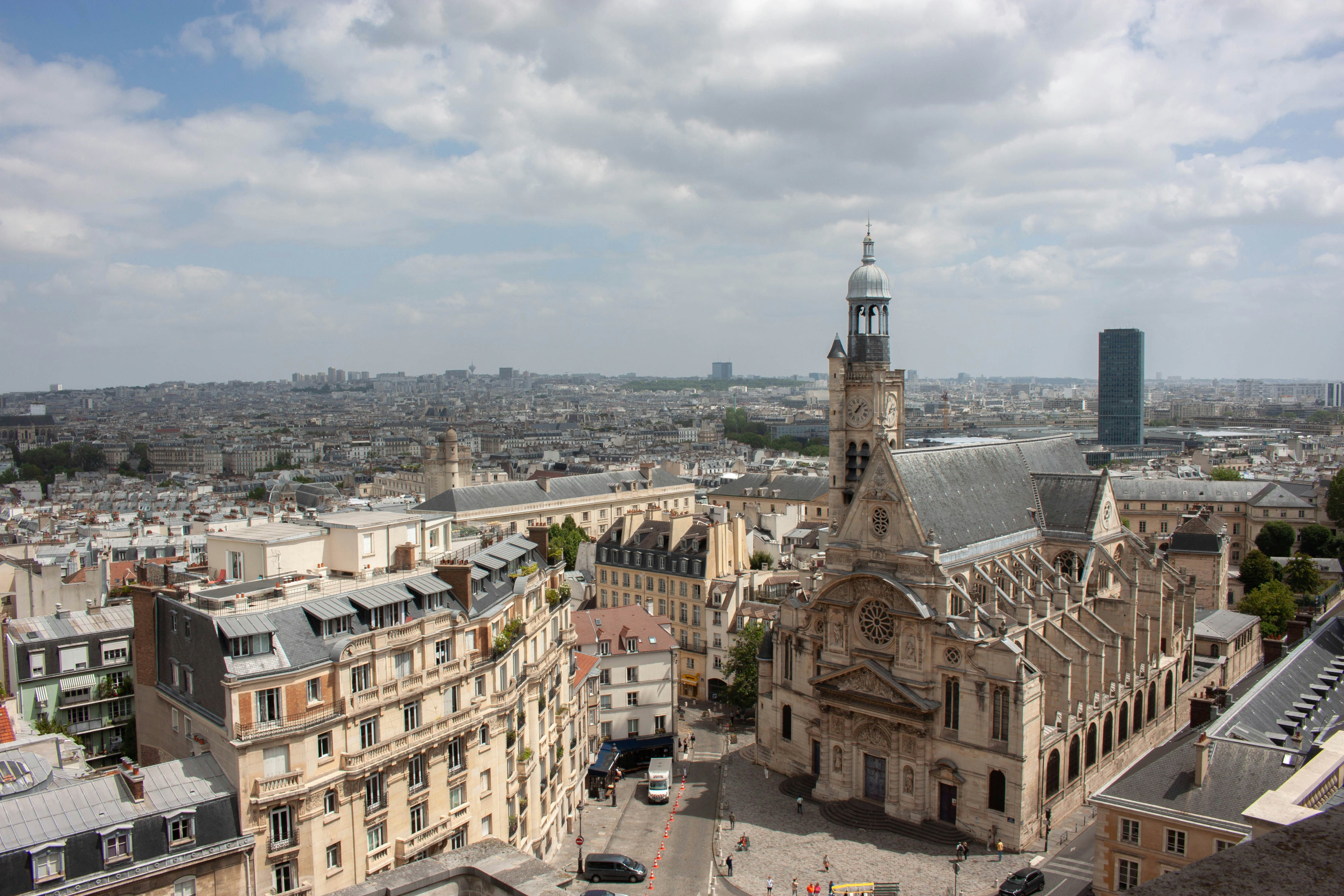 Photo by kamillaisalieva