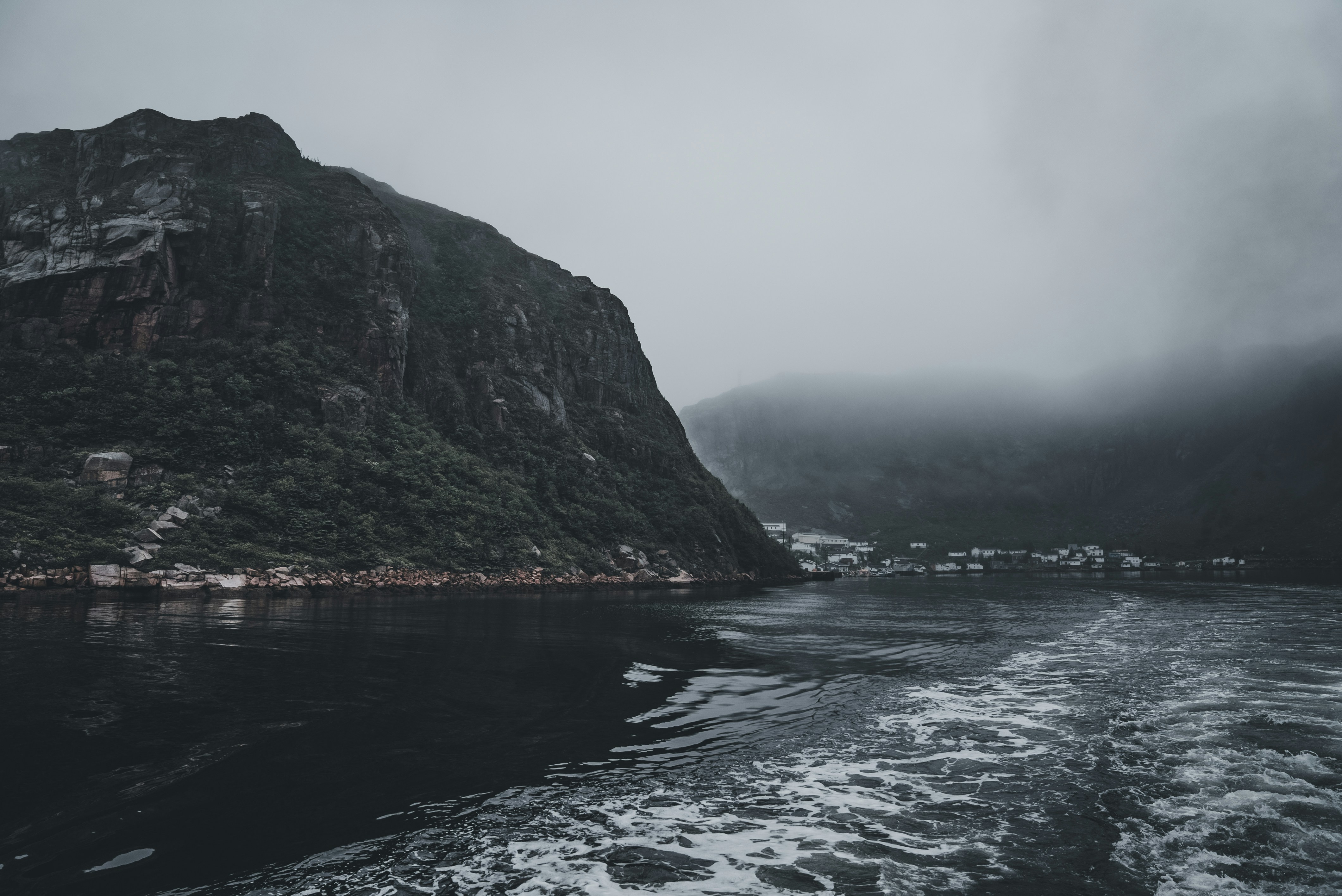 Photo by introspectivedsgn