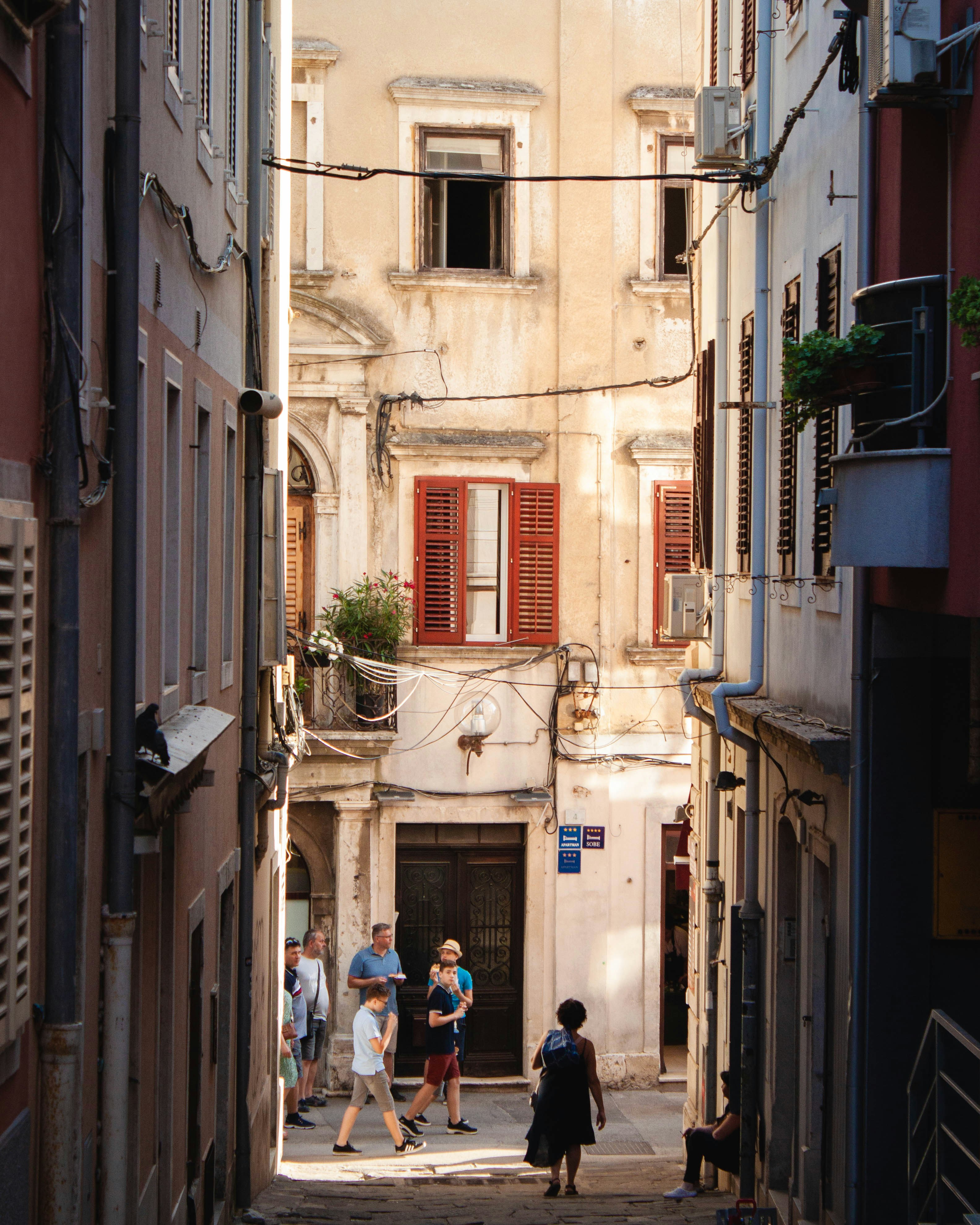 Photo by puskas_dominik