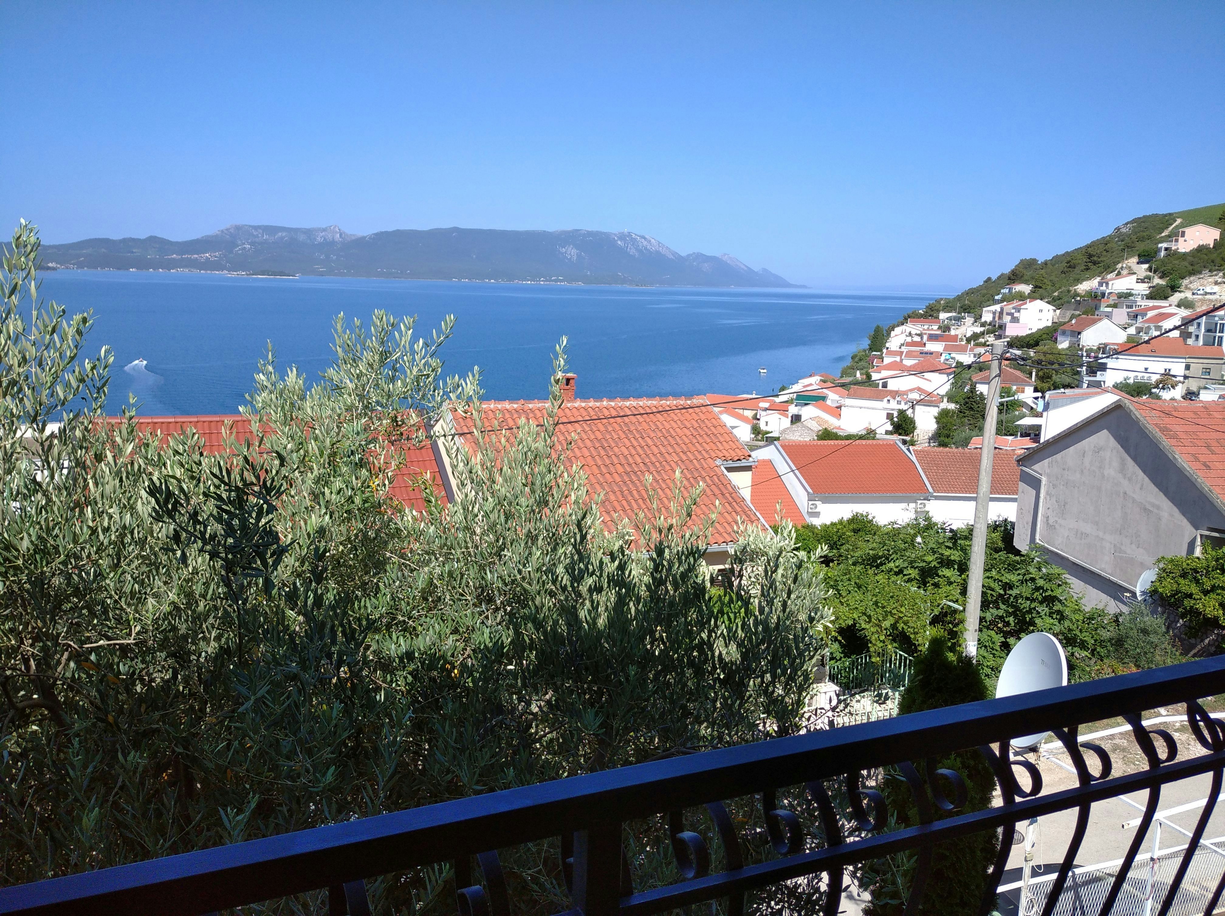 A view of the ocean from a balcony