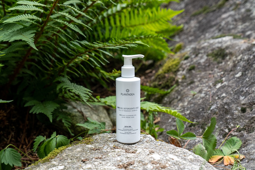 Radiance Hydrating Face Serum