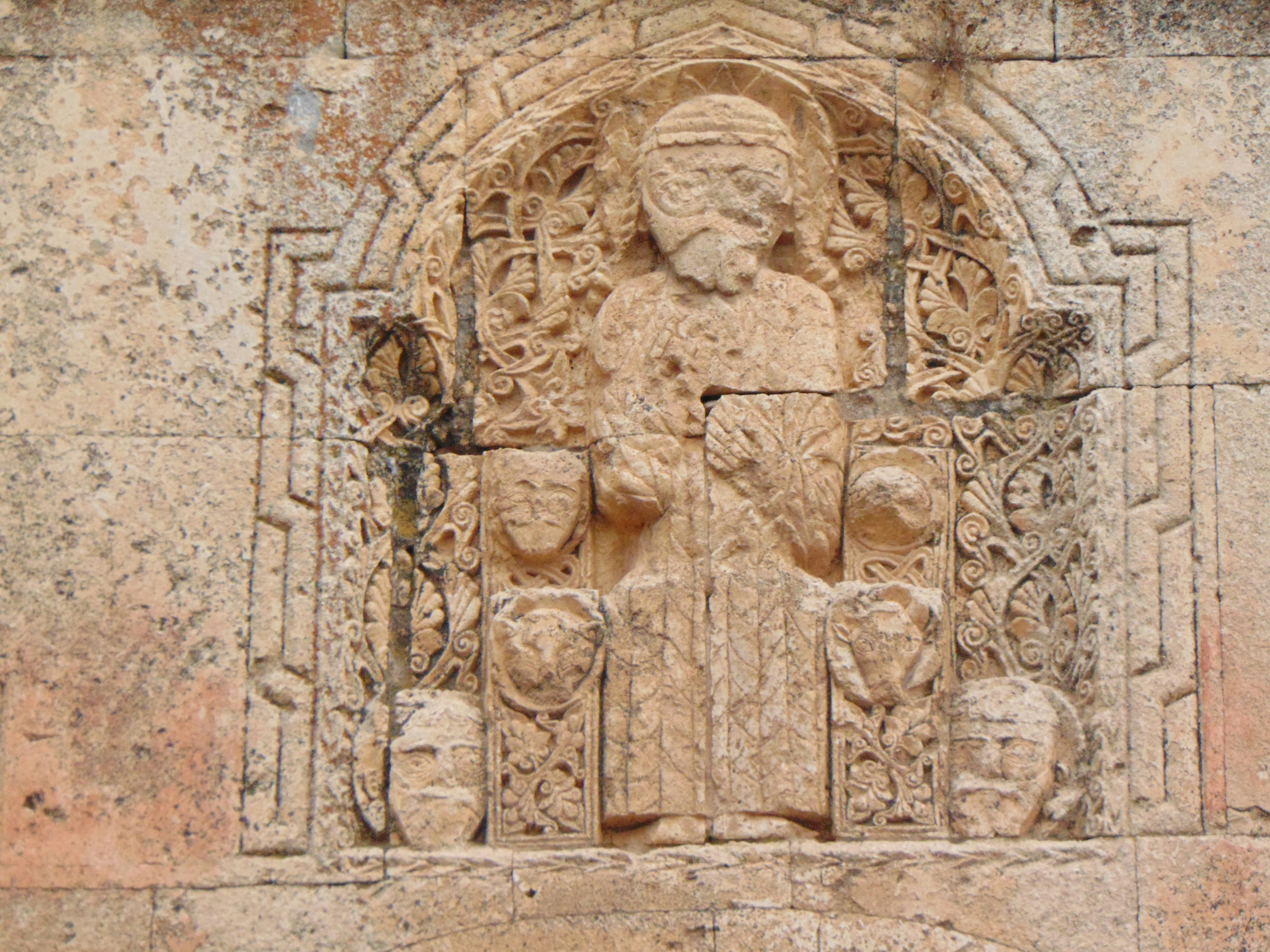 Photo by arakelyanlily