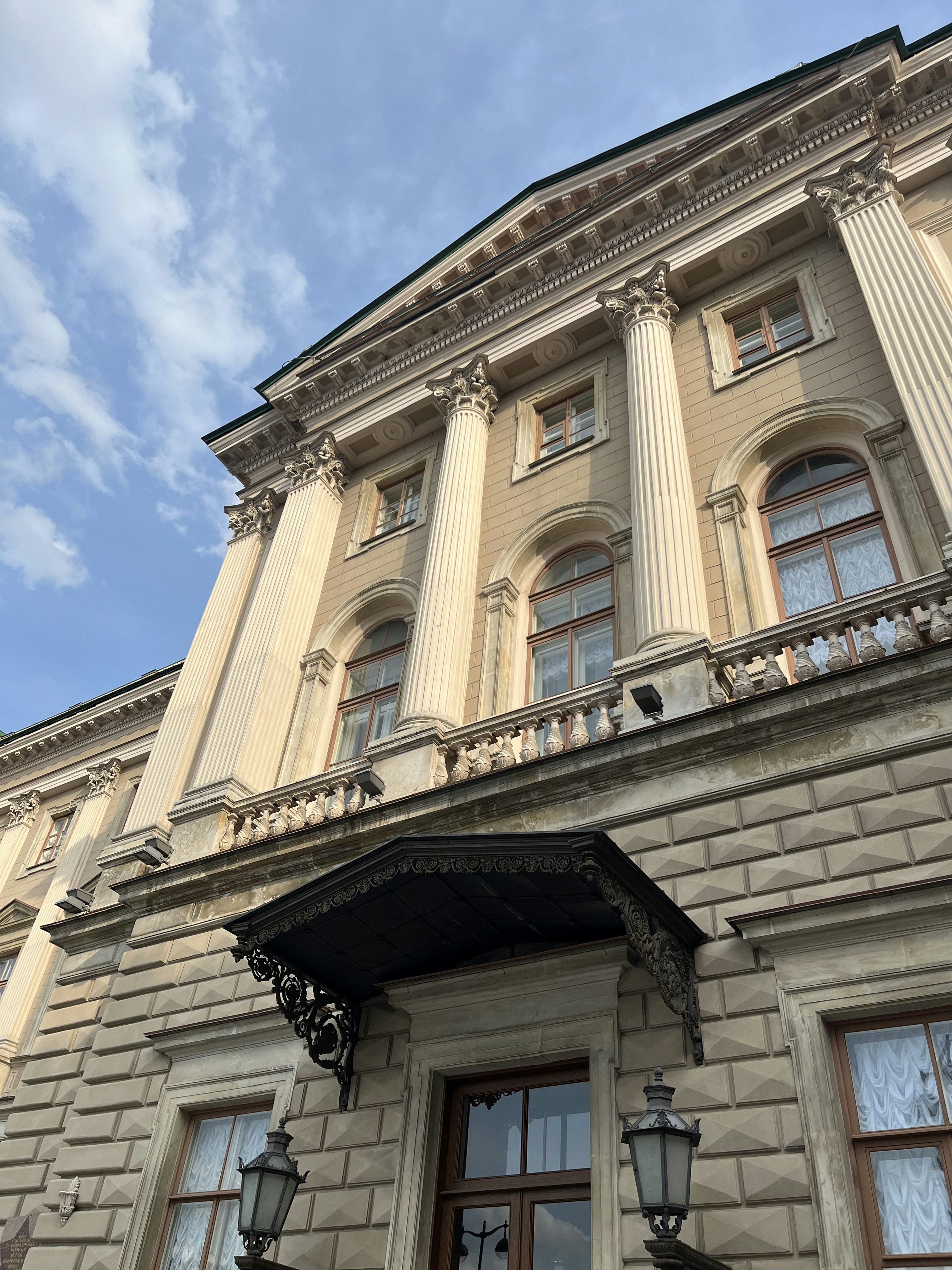 Photo by rish_magica