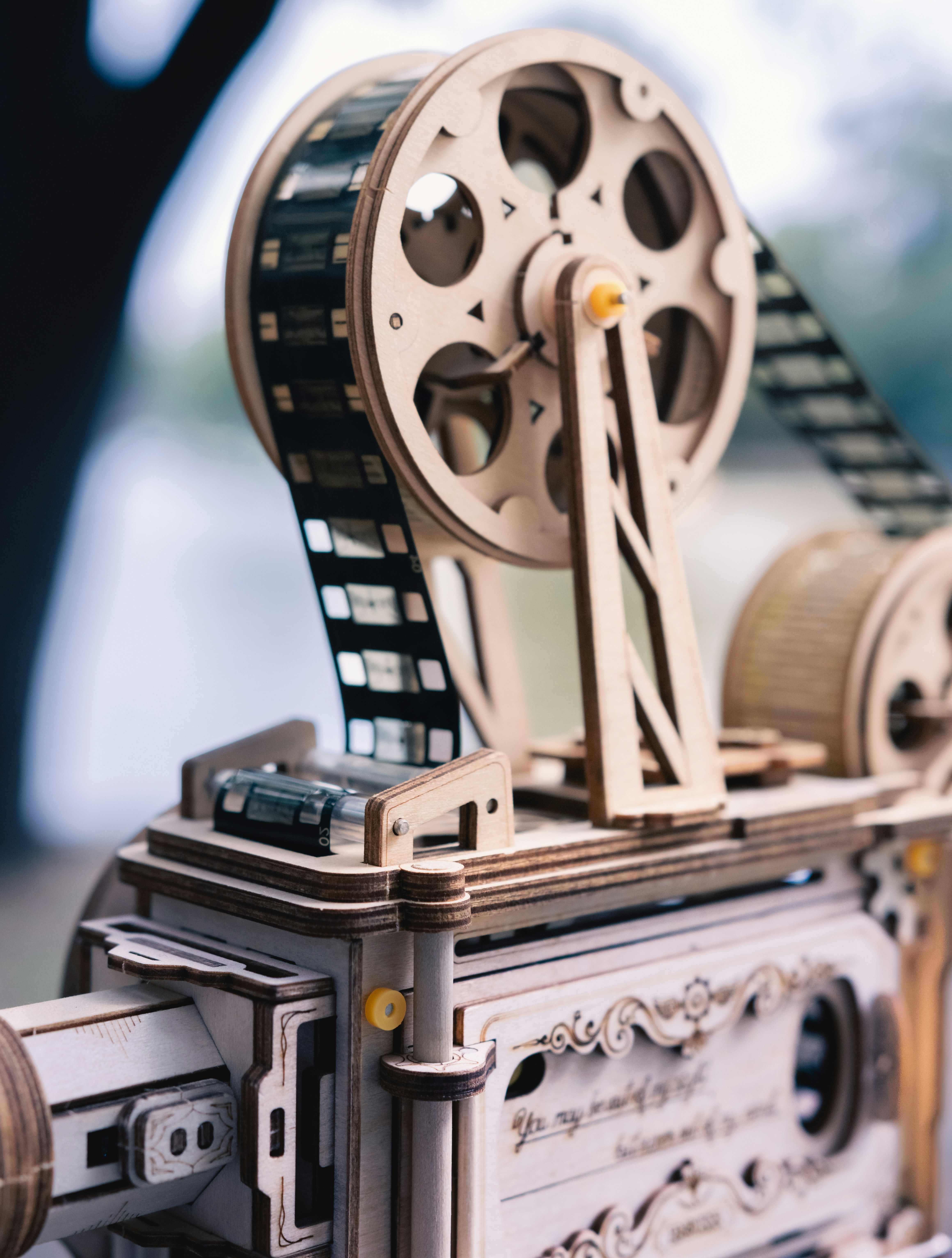 10 Indie Filmmaking Tips for Running Film Screenings