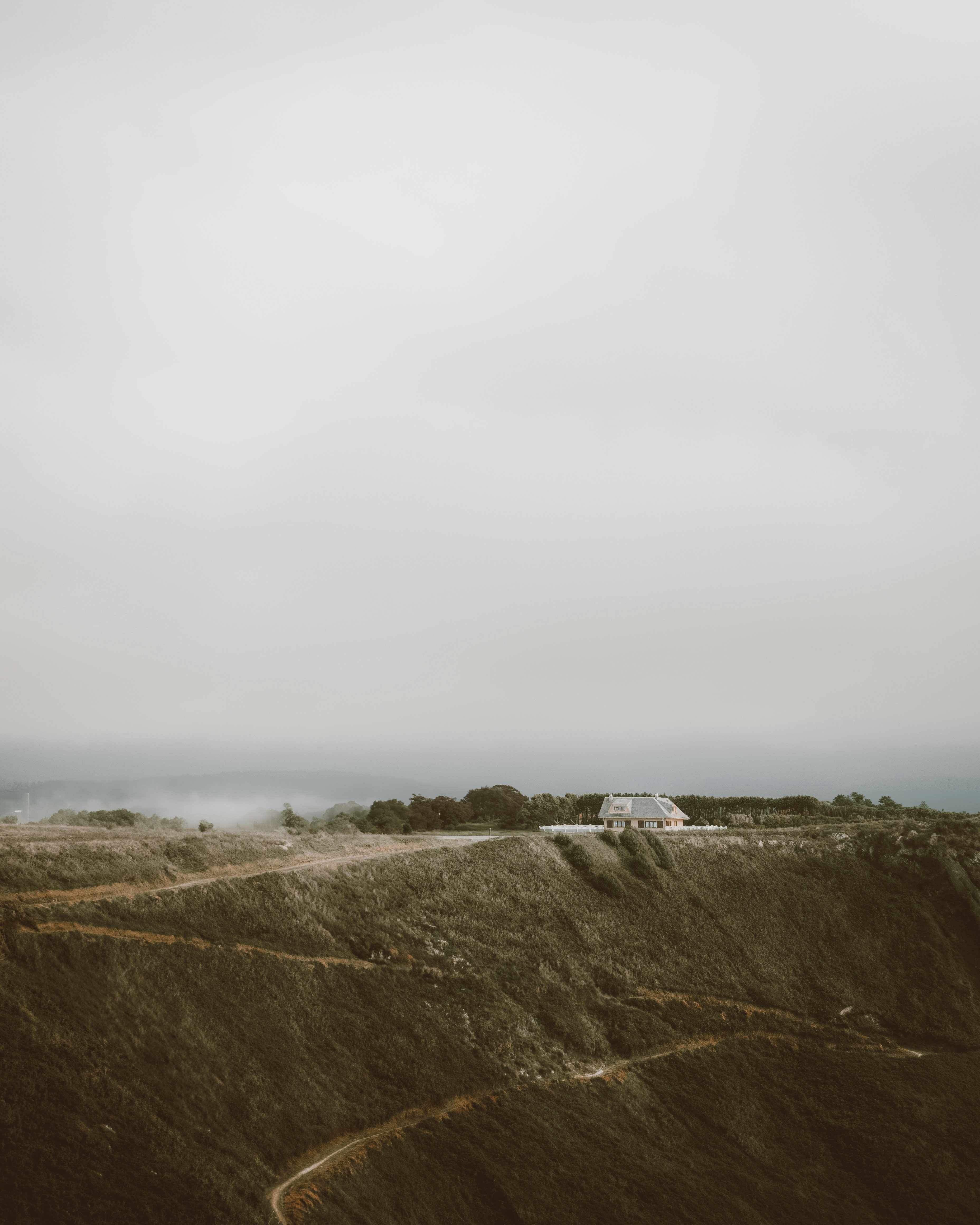 Choose from a curated selection of sky wallpapers for your mobile and desktop screens. Always free on Unsplash.