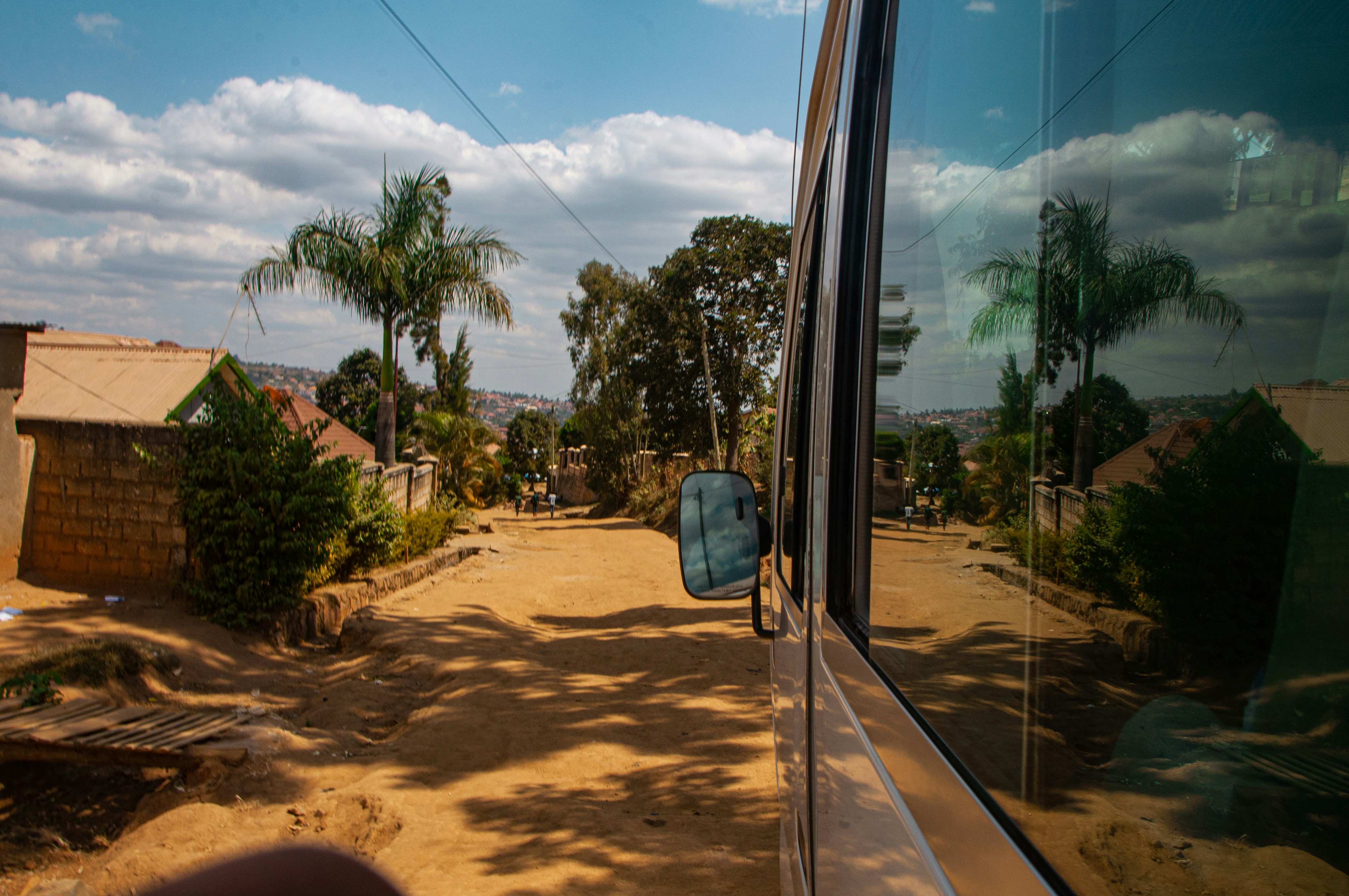 Stay online in the Rwanda with a prepaid eSIM from eSIMlii. Instant activation, no roaming charges, and reliable coverage.