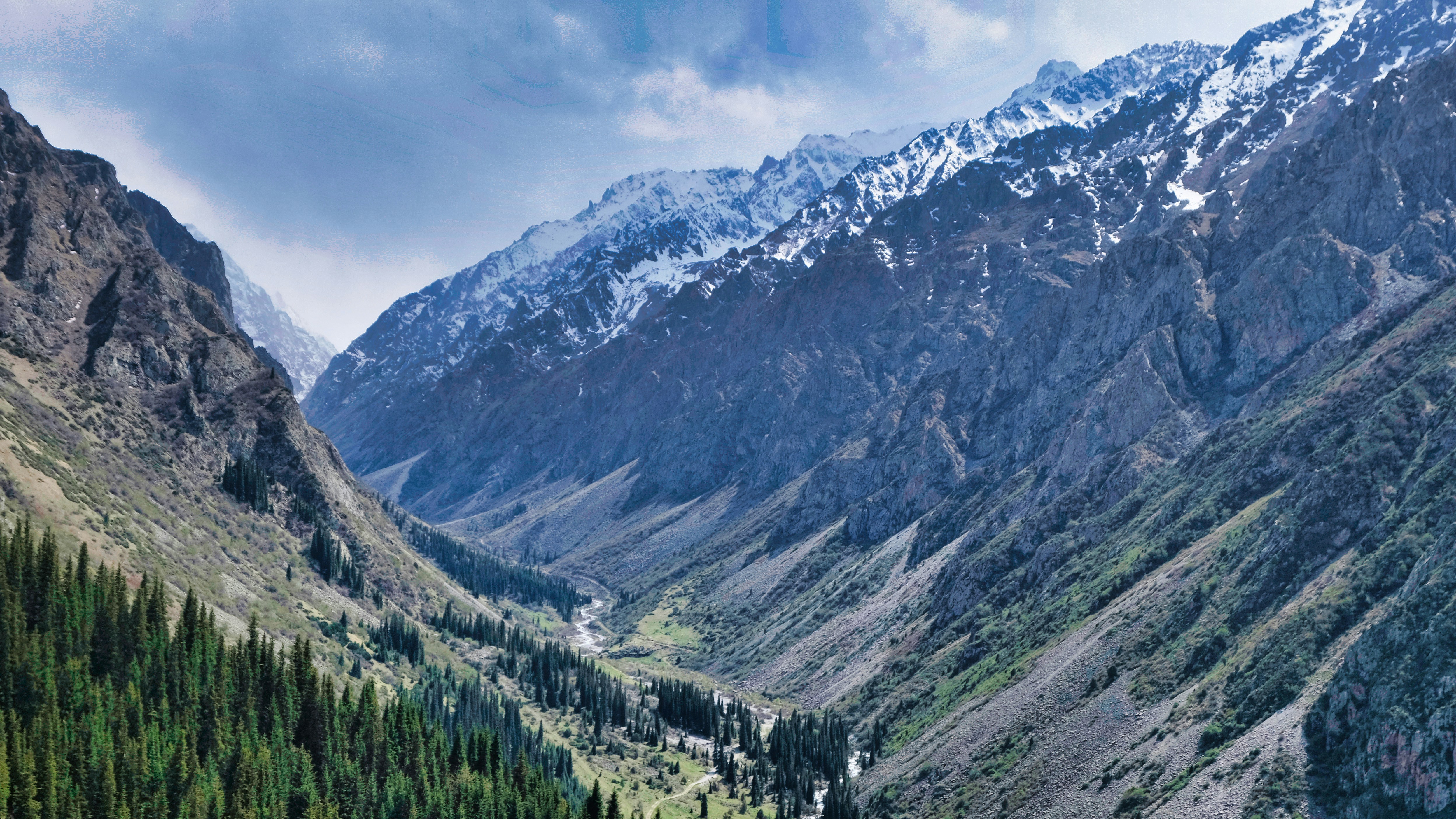 Photo by etienneflorent