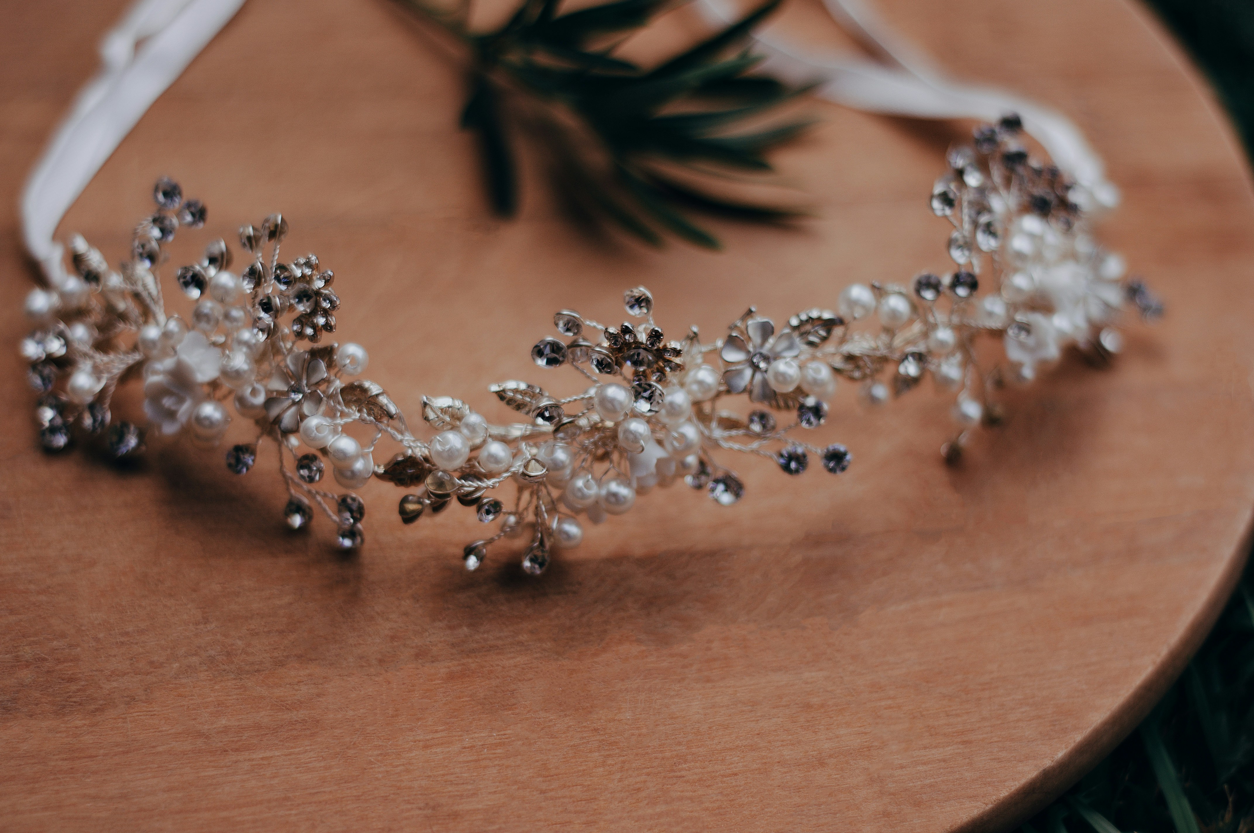 Elegant Pearl Headband
