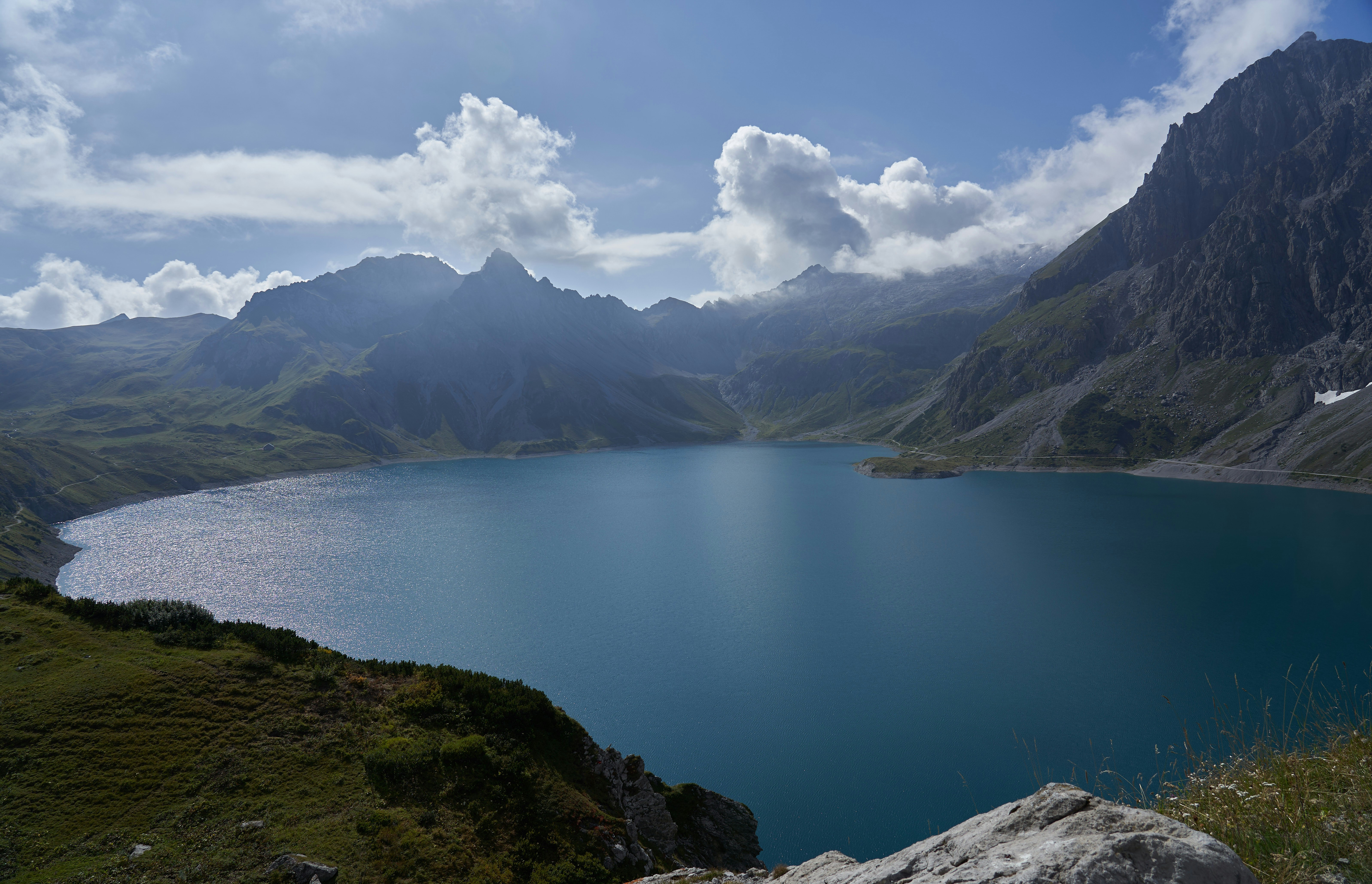 Photo by wolfgang_hasselmann