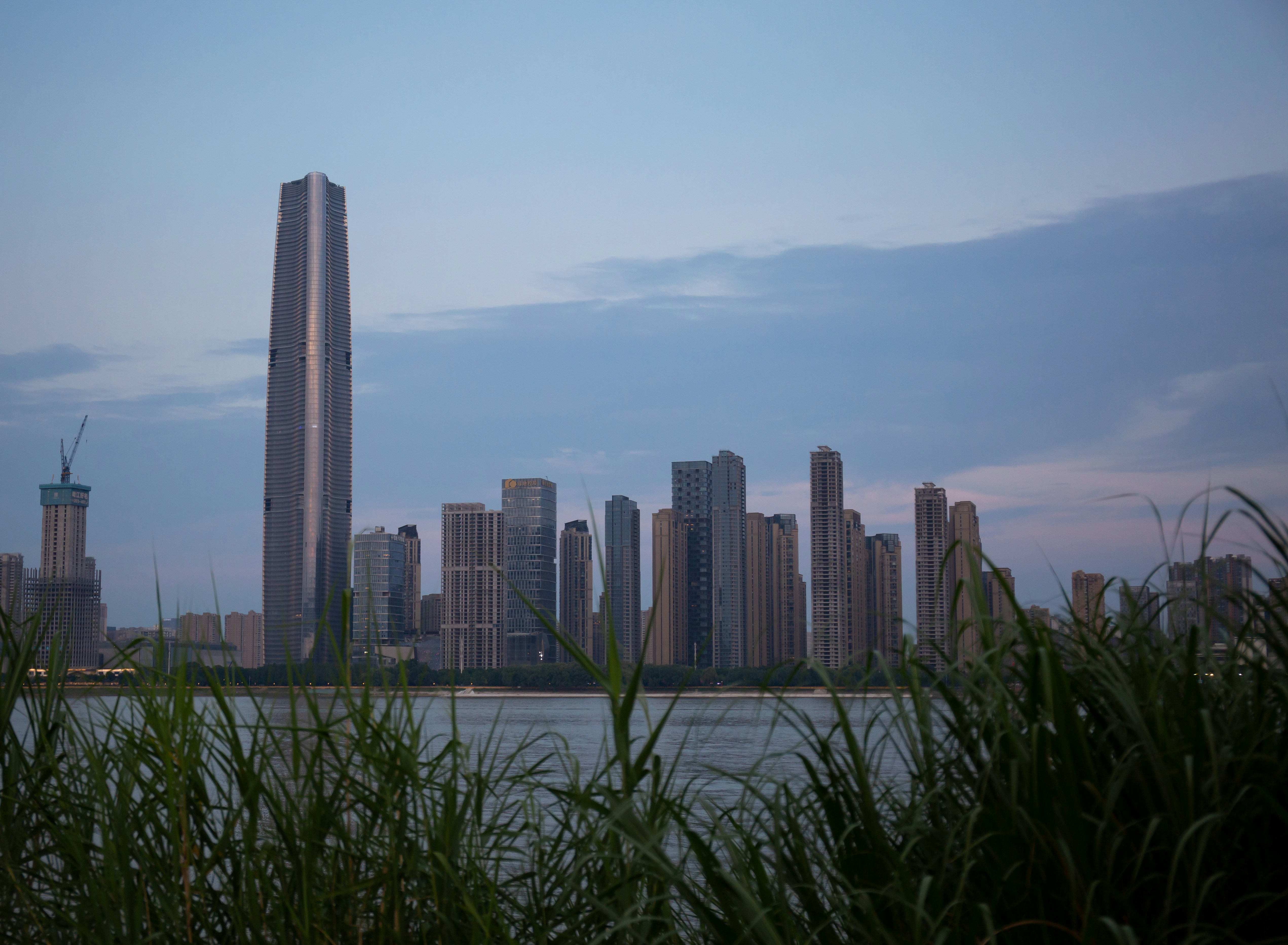 Edgewater lakefront with Chicago skyline - apartment rental edgewater chicago
