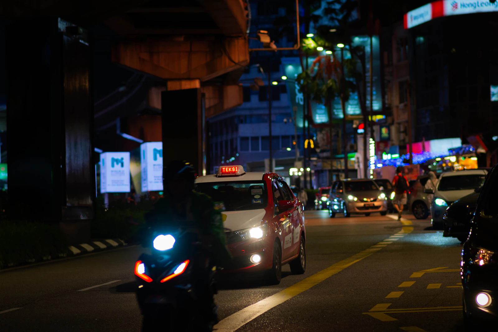 Photo · Mehdi Ben / Unsplash