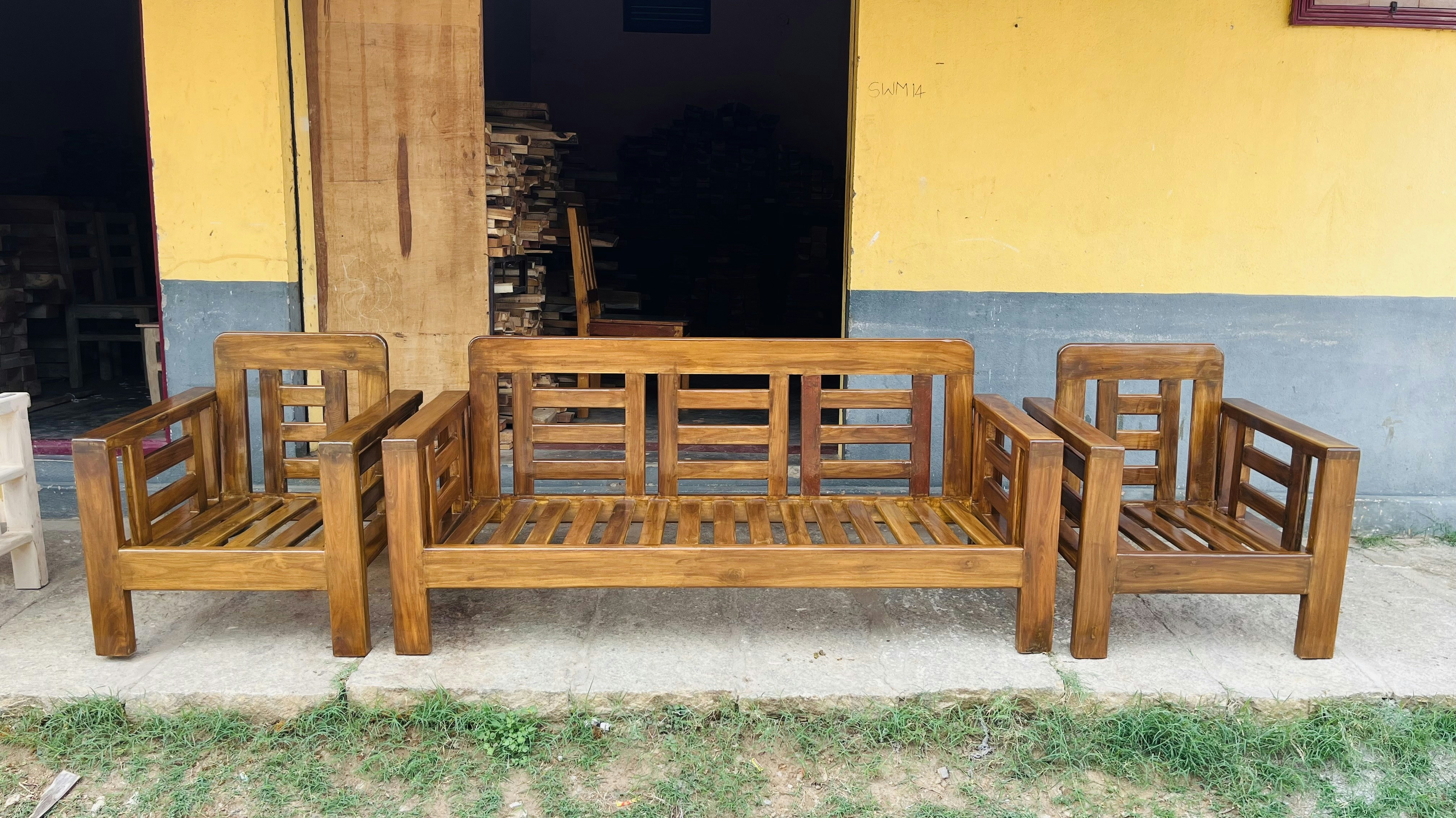 Wooden Handicraft Furniture