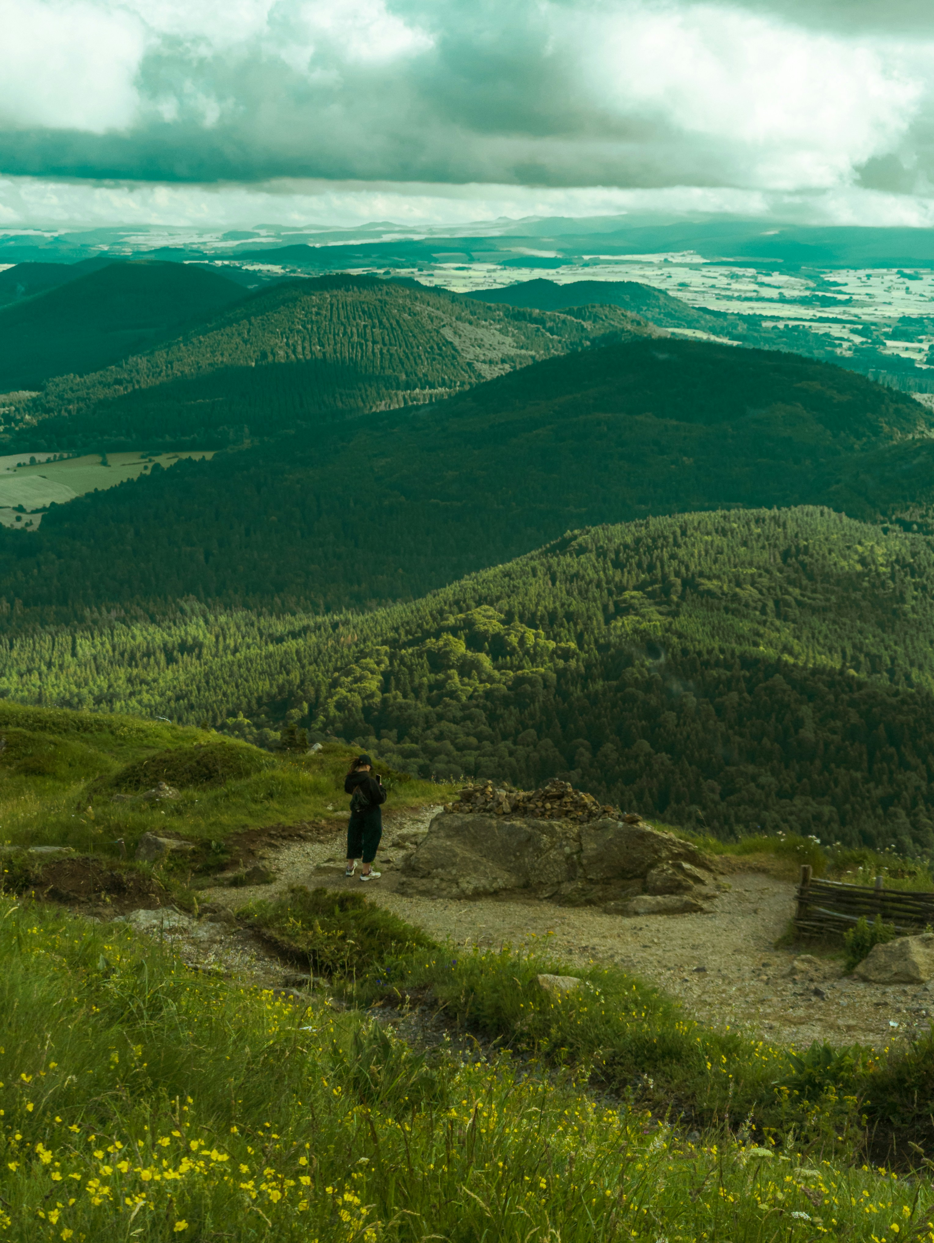 Photo by valentinlacoste