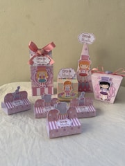 Simple yet stylish party favor boxes arranged on a table, perfect for any celebration.
