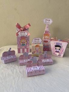 Simple yet stylish party favor boxes arranged on a table, perfect for any celebration.