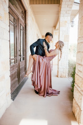 Prom party bus and limo rental