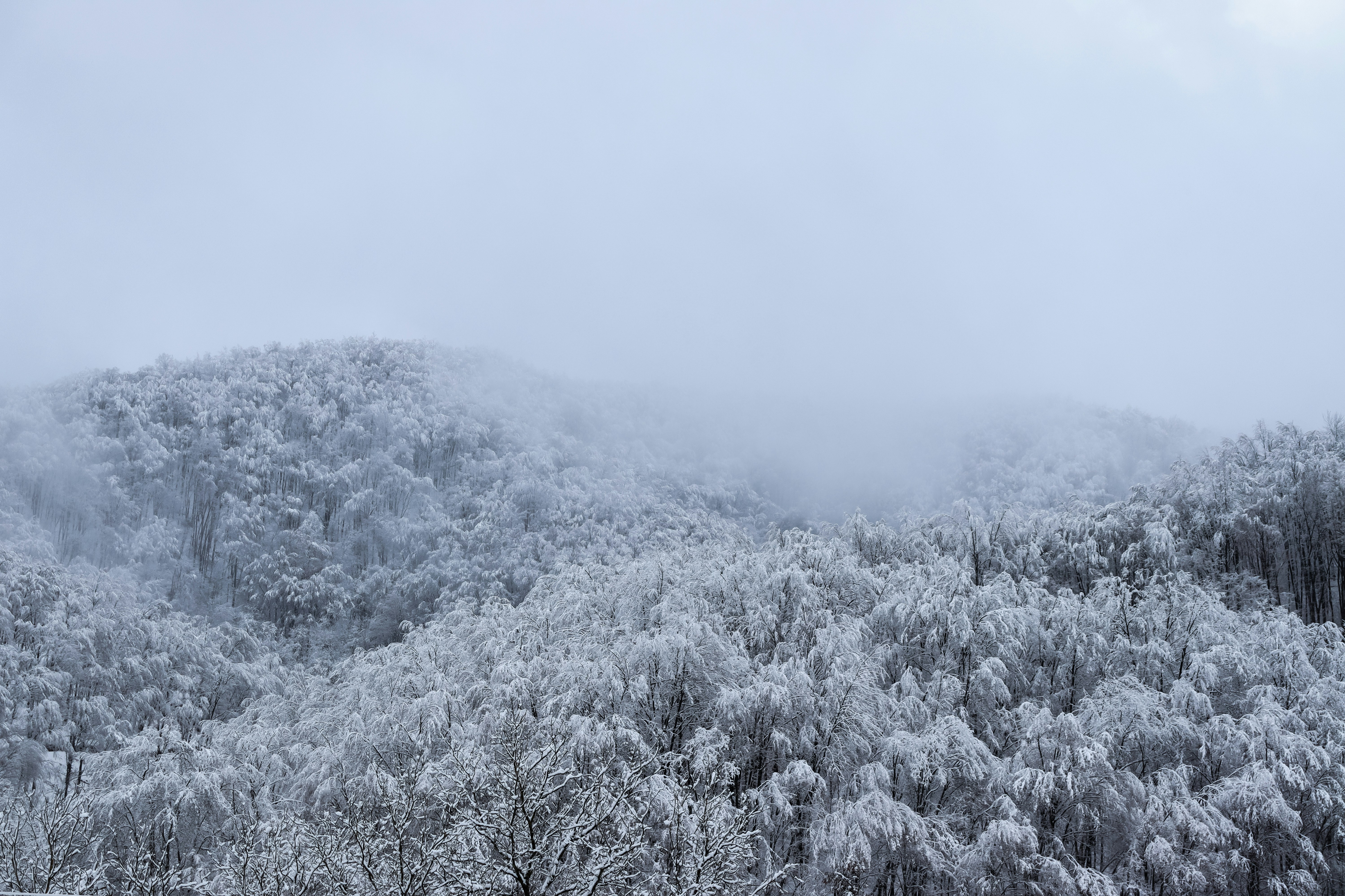 Backpacking in Deep Snow: A Comprehensive Guide