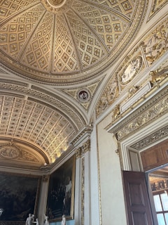 An elegant room showcasing decorative plasterwork.