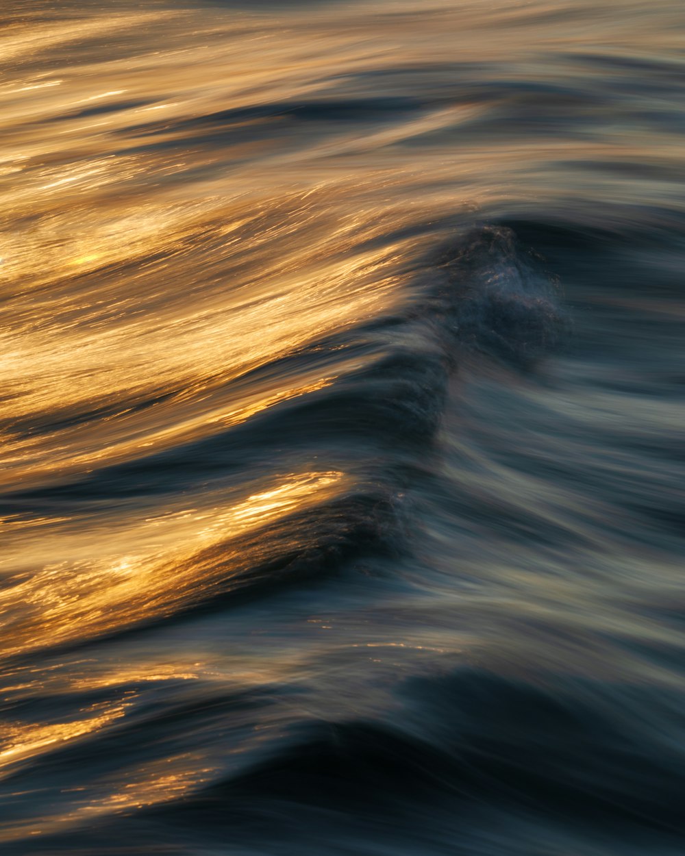 a close up of a wave in the ocean