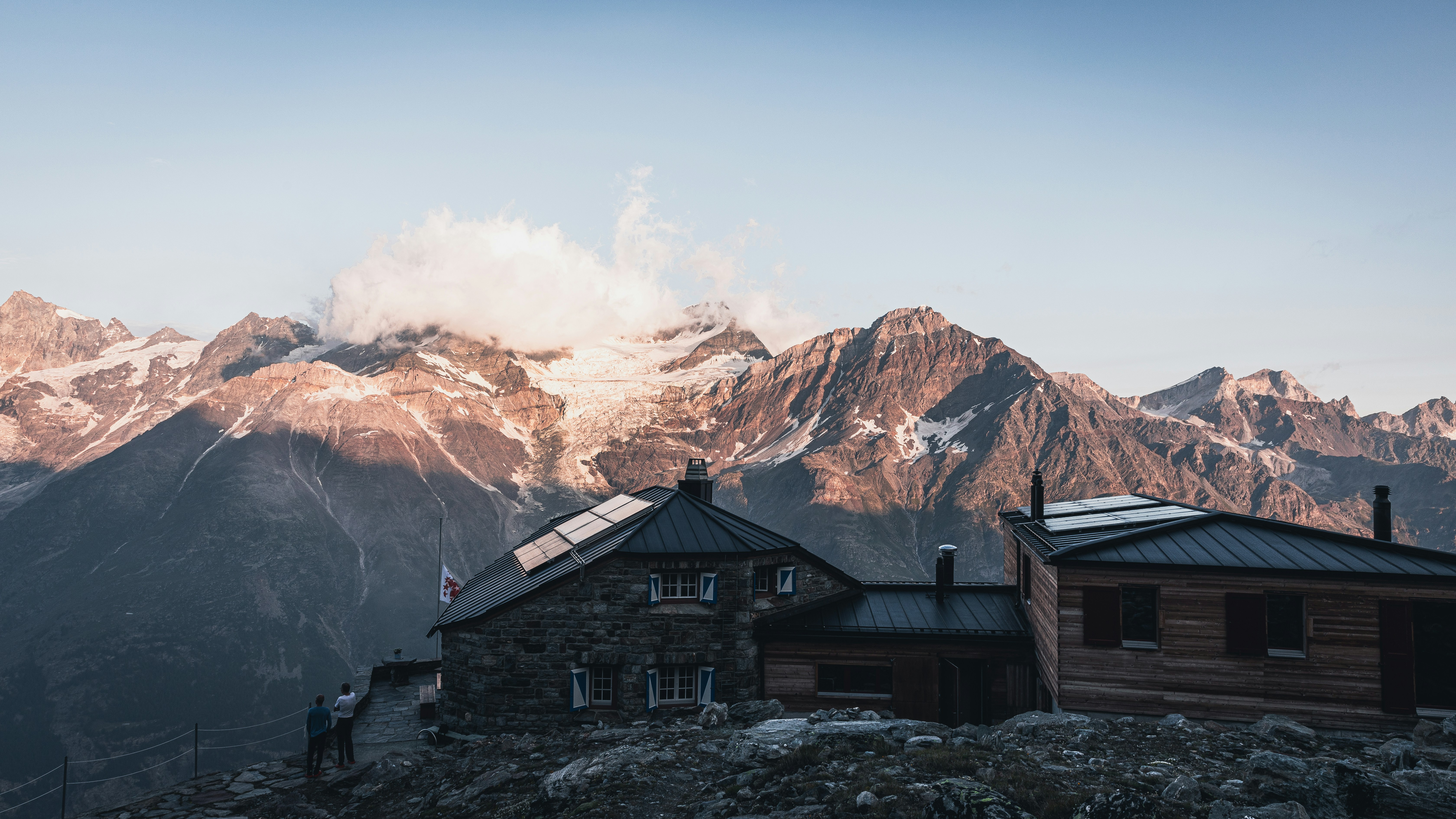 Photo by kevinoetiker