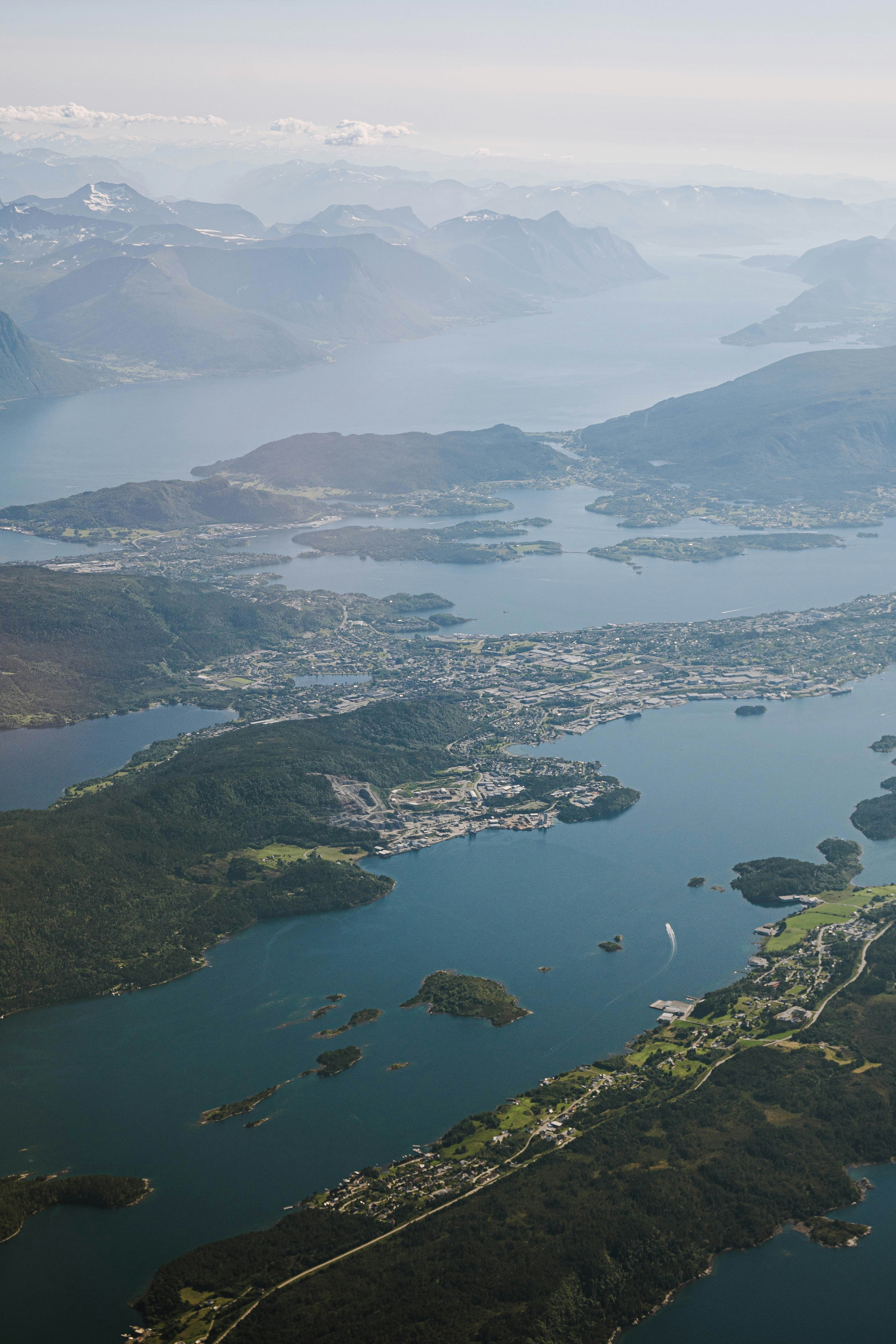 Photo by kotrynajuskaite