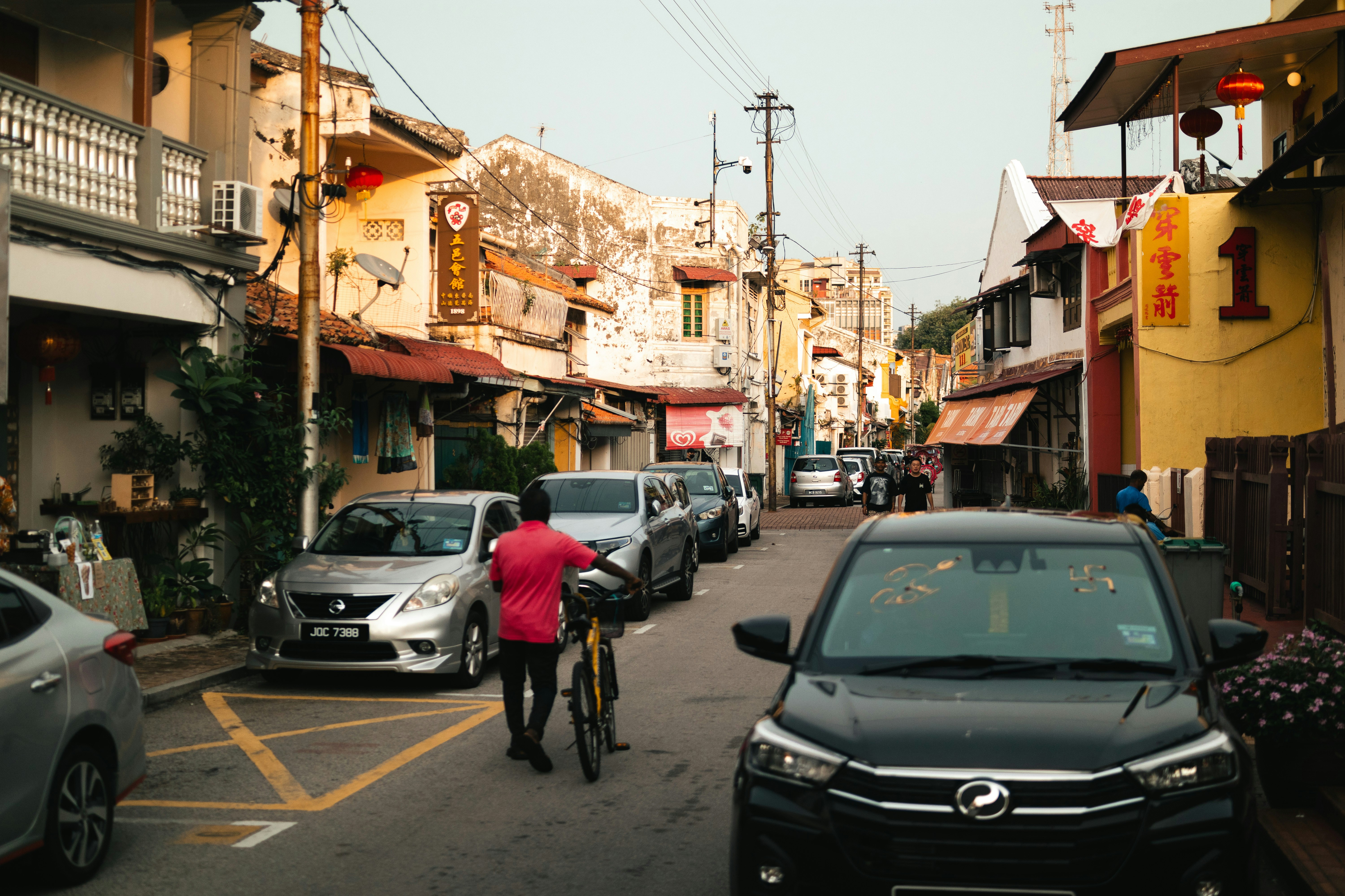 Small Second Hand Cars: Smart Buyer’s Guide for 2025