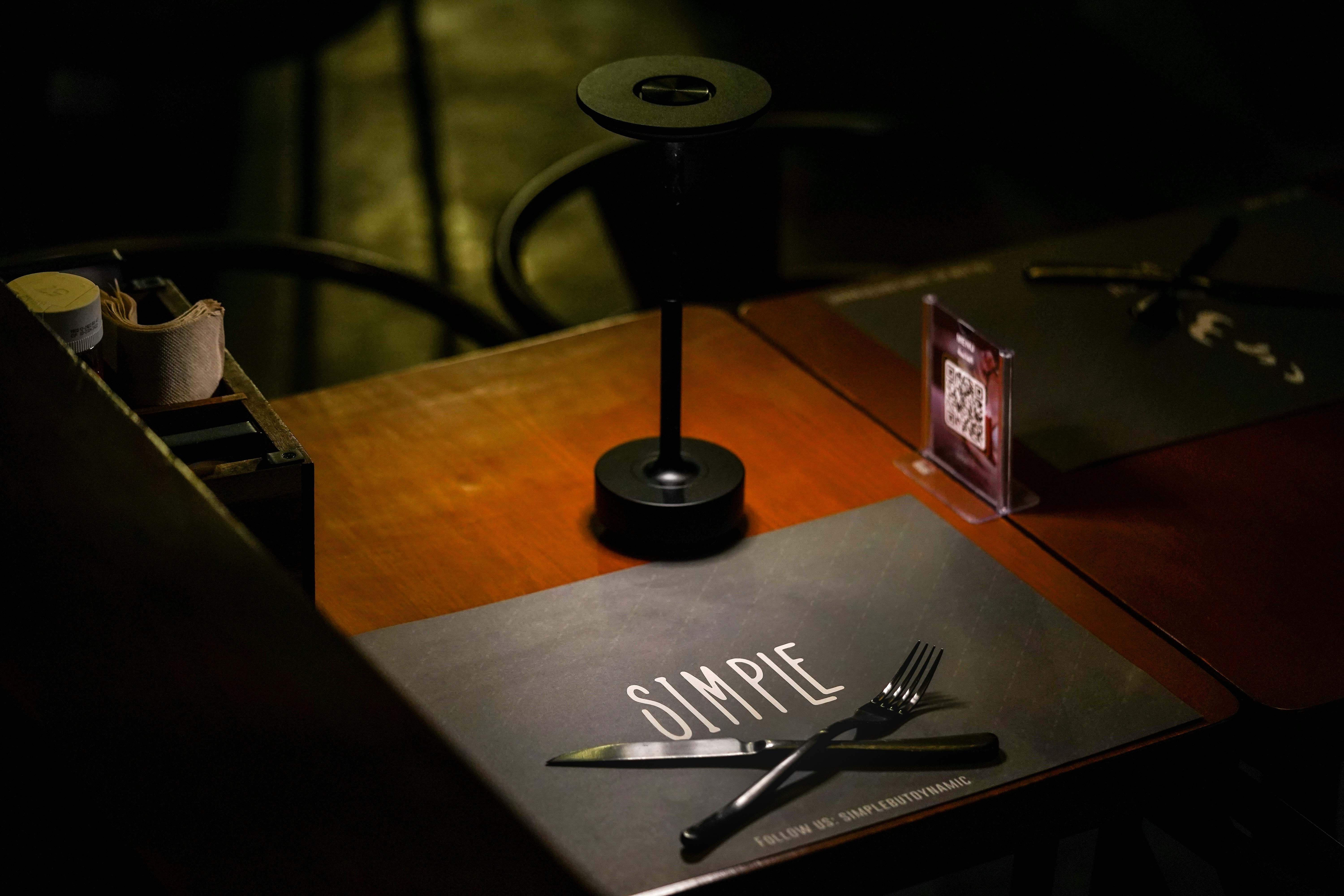 Fine dining table setting