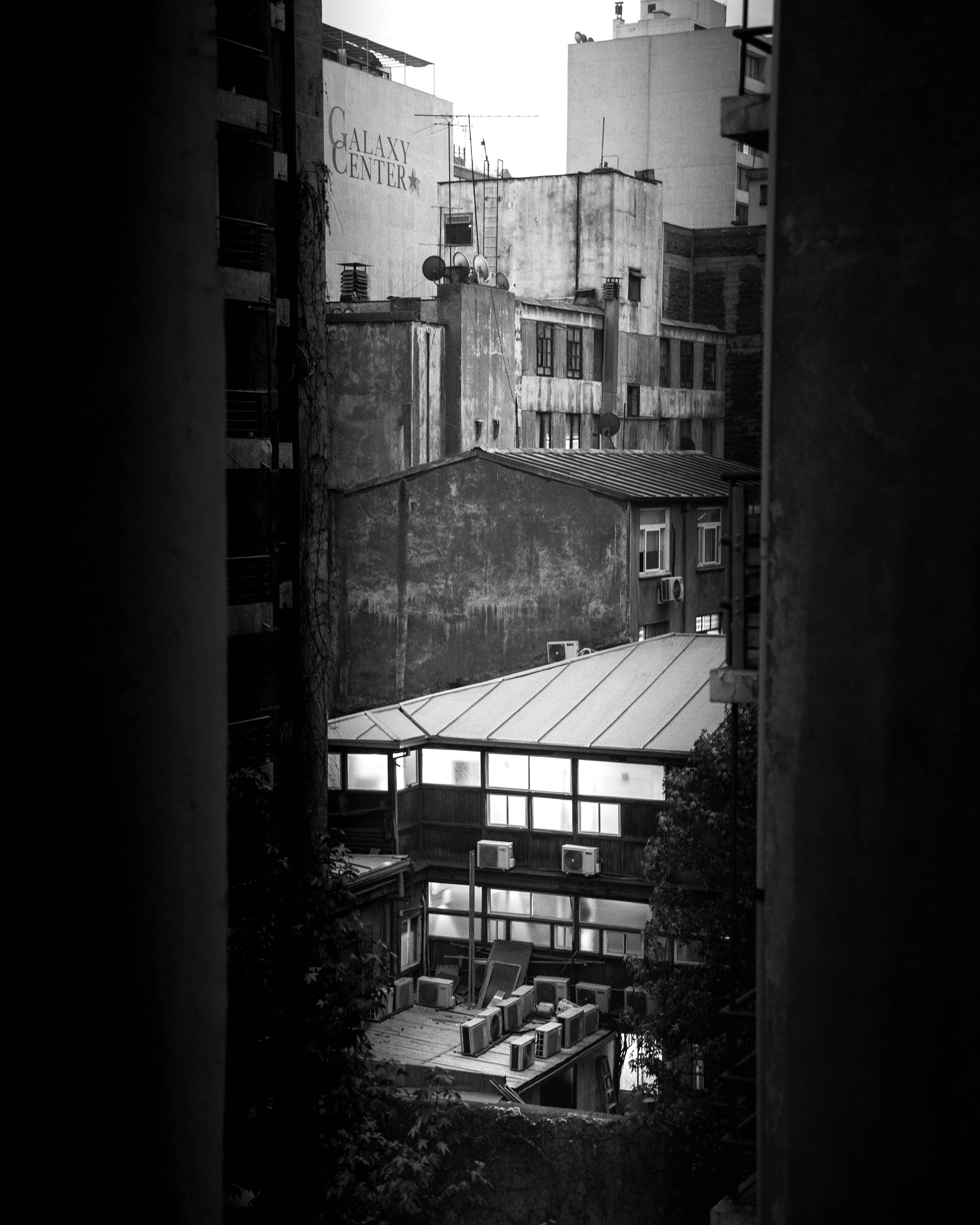 Photo by wanderingbo