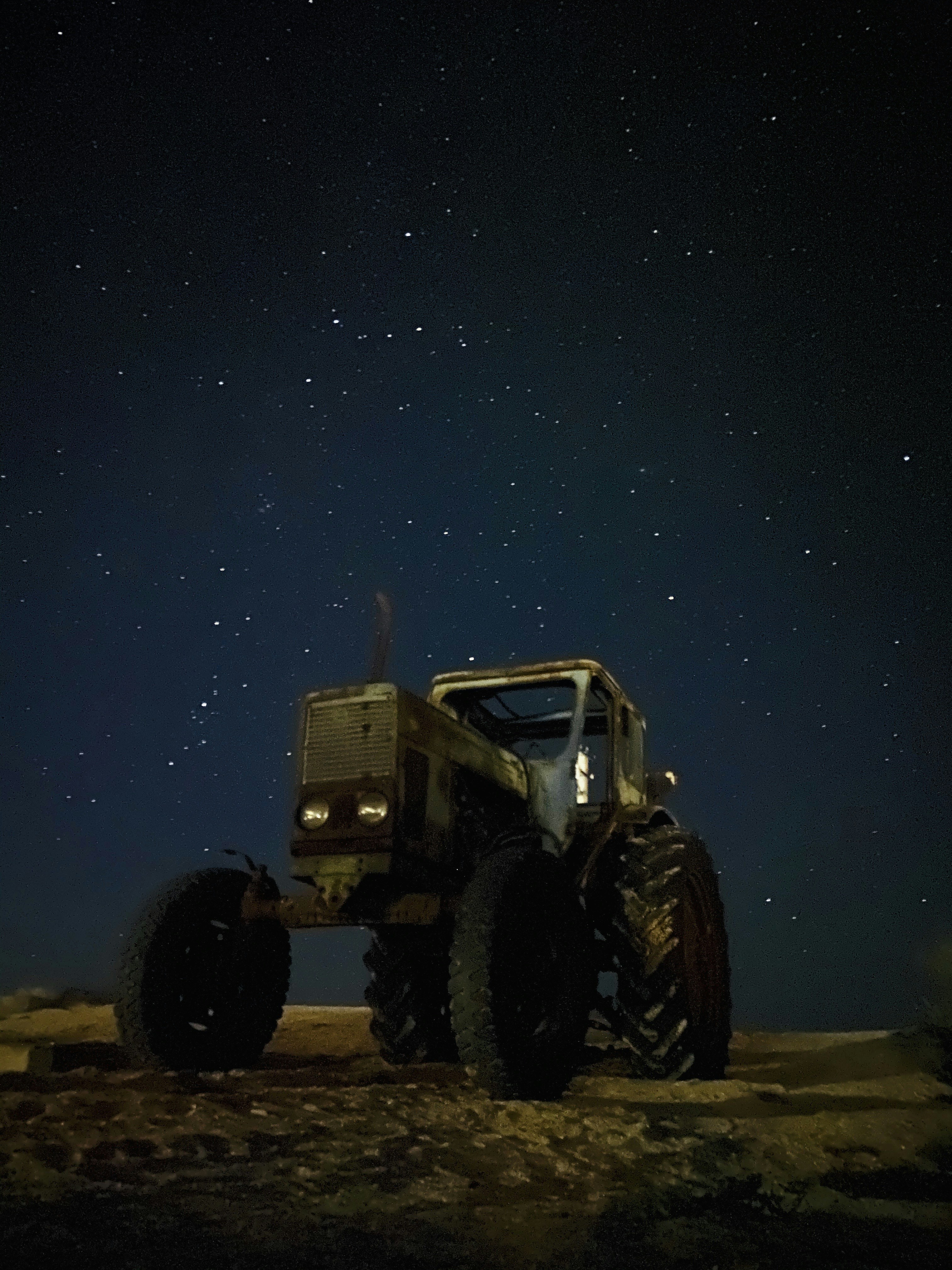 space crawler vehicle, wallpaper, NASA Crawler-Transporter: Moving Rockets to Launch 6
