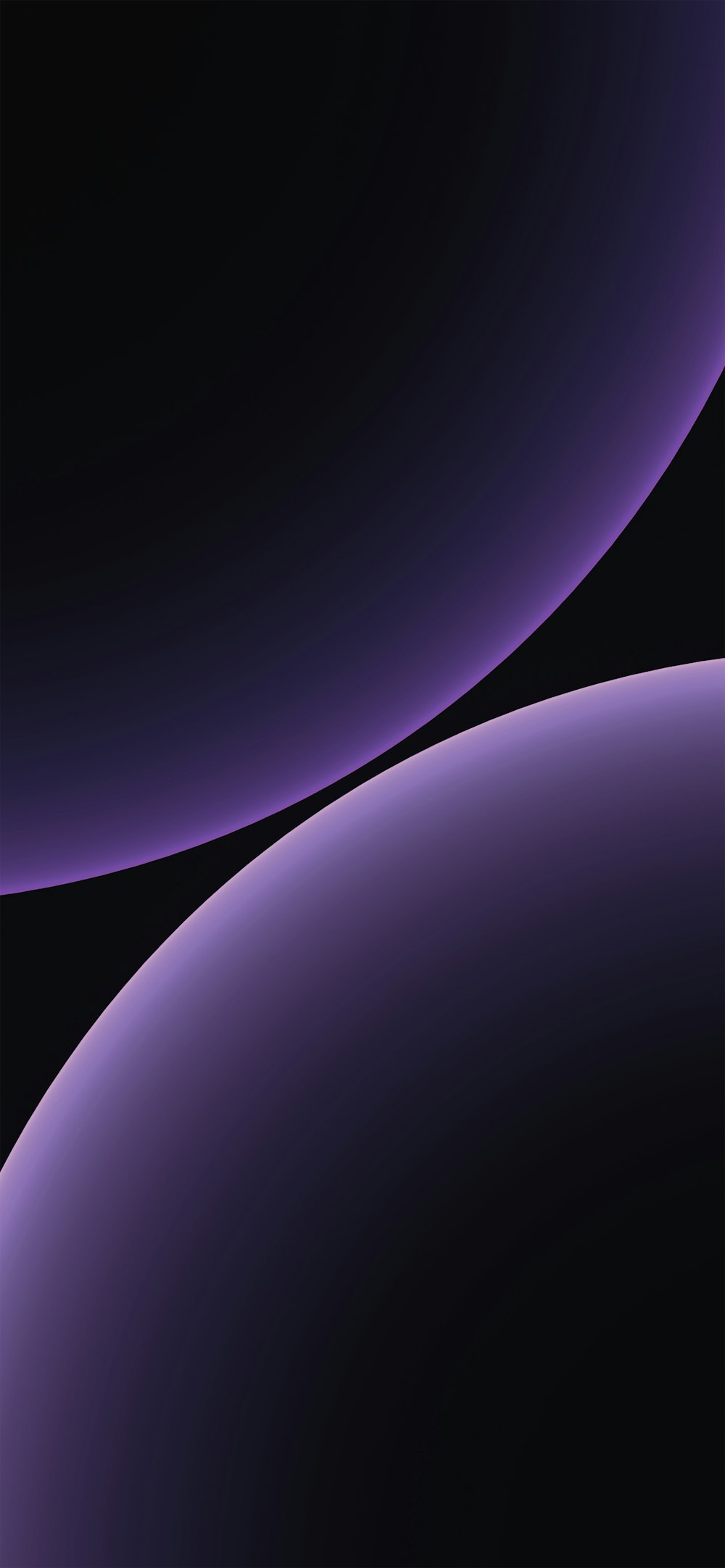 Ein schwarz-violettes iPhone-Hintergrundbild mit schwarzem Hintergrund