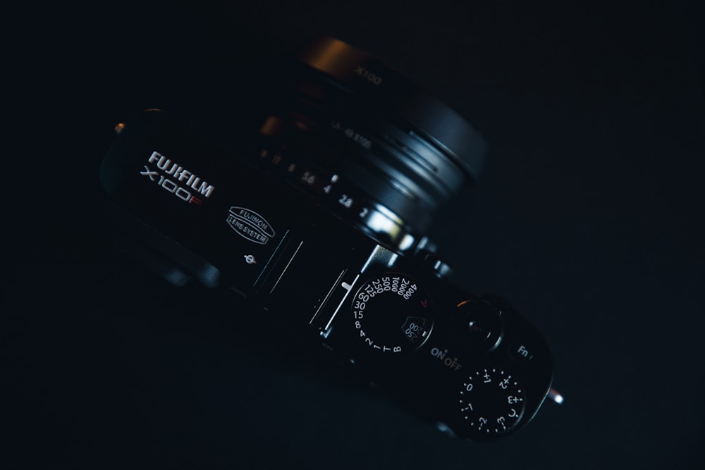 a close up of a camera in the dark