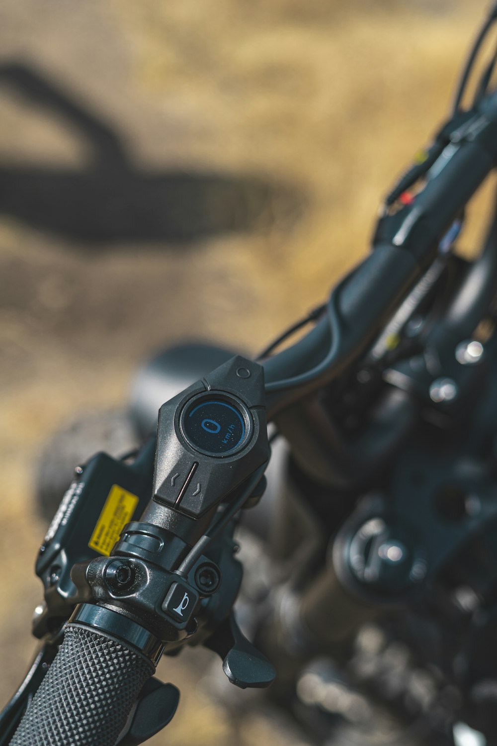 a close up of the handle bars on a motorcycle