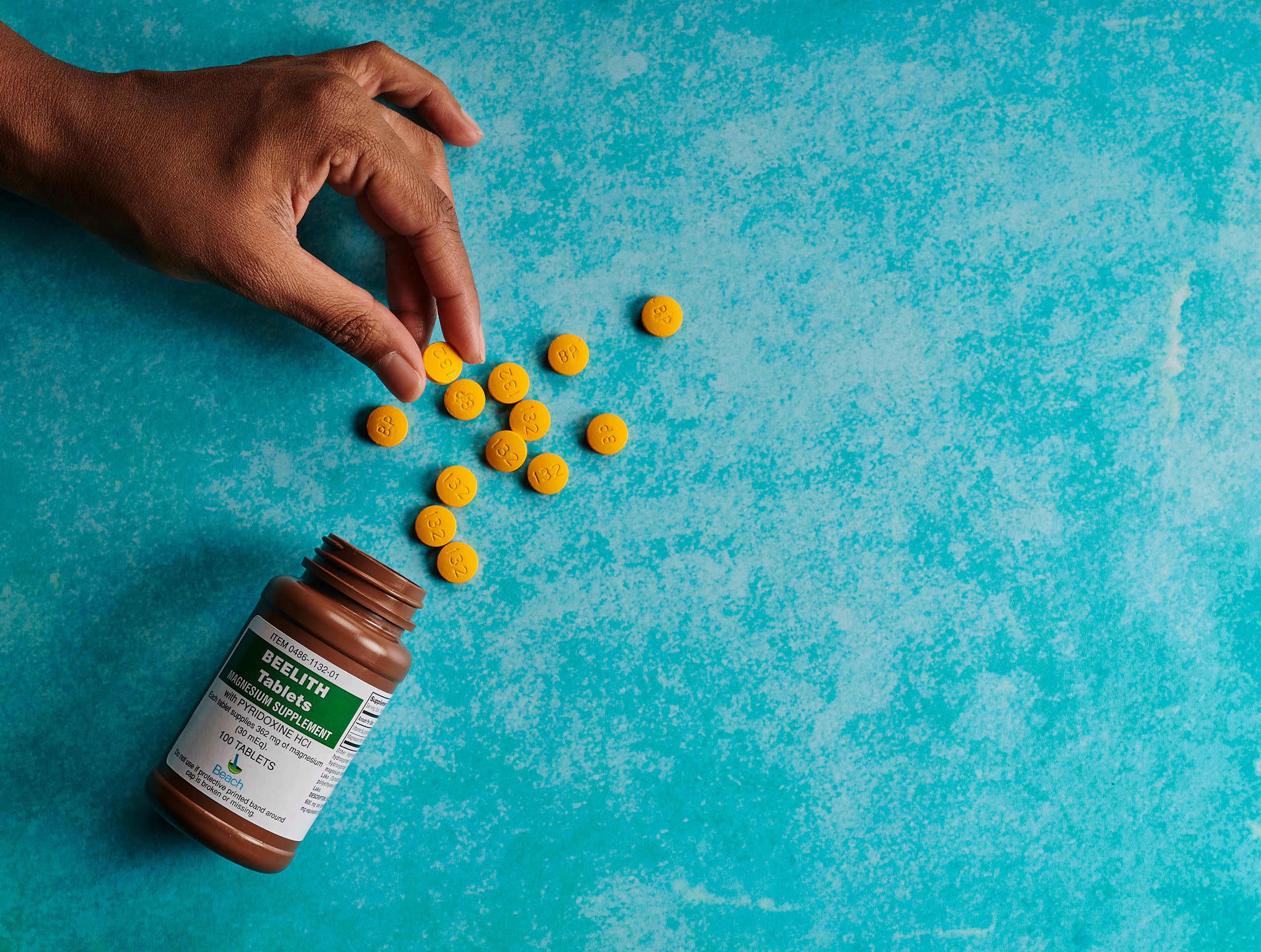 지루성 피부염 악화 피하려면 피해야 할 영양제 성분