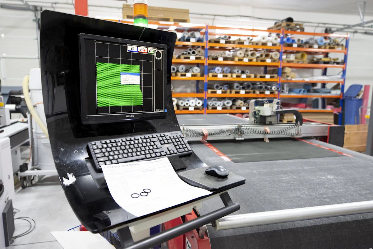 proses stock opname menggunakan barcode scanner