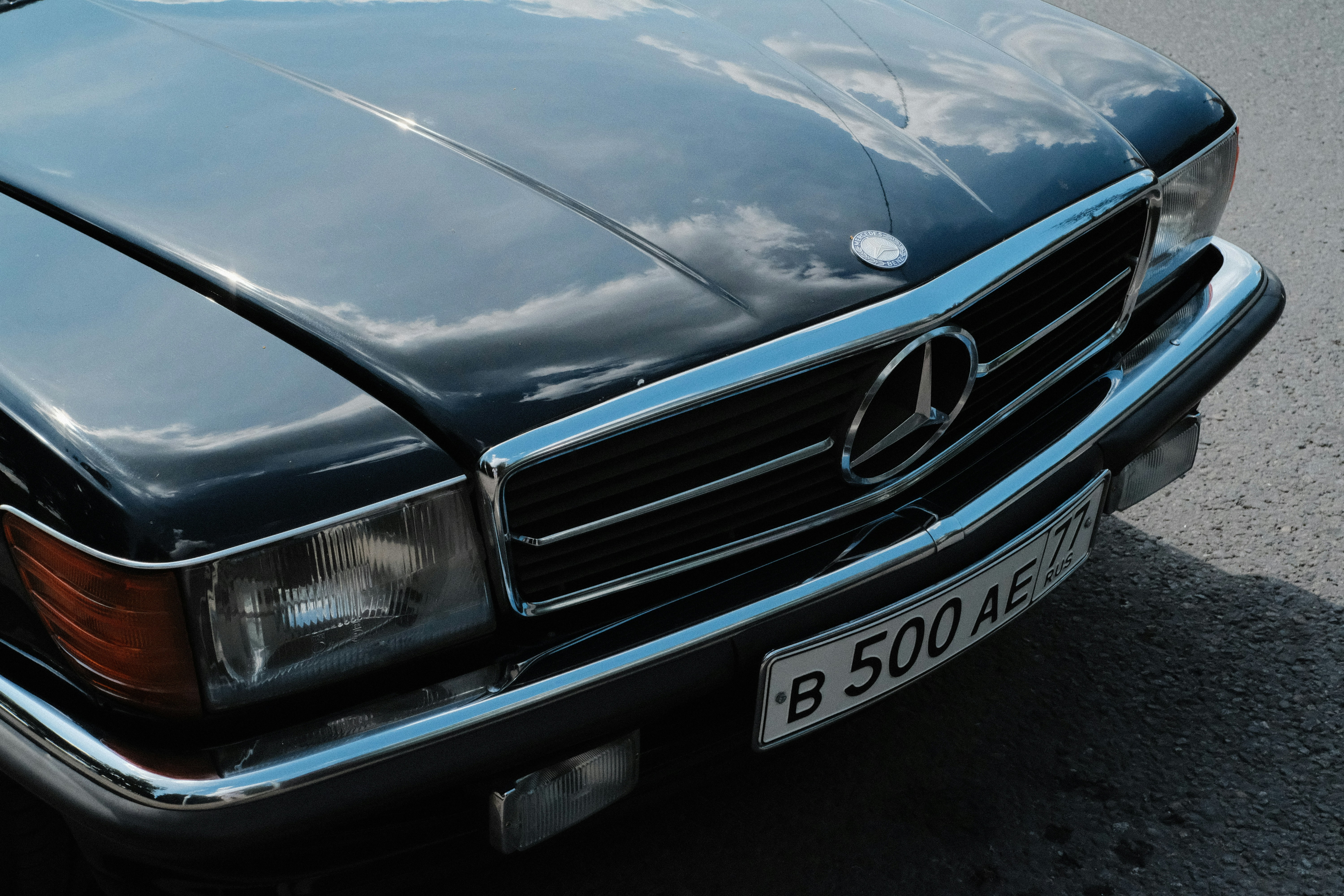photo-1689976186578-d76fc7ca64ea?ixid=M3wxMjA3fDB8MXxzZWFyY2h8Nnx8JUQ5JTg0JURCJThDJUQ5JTgxJUQ4JUE3JUQ5JTg2JTIweDYwfGVufDB8fHx8MTc1ODY0MTQ0NXww\u0026ixlib=rb-4.1.0