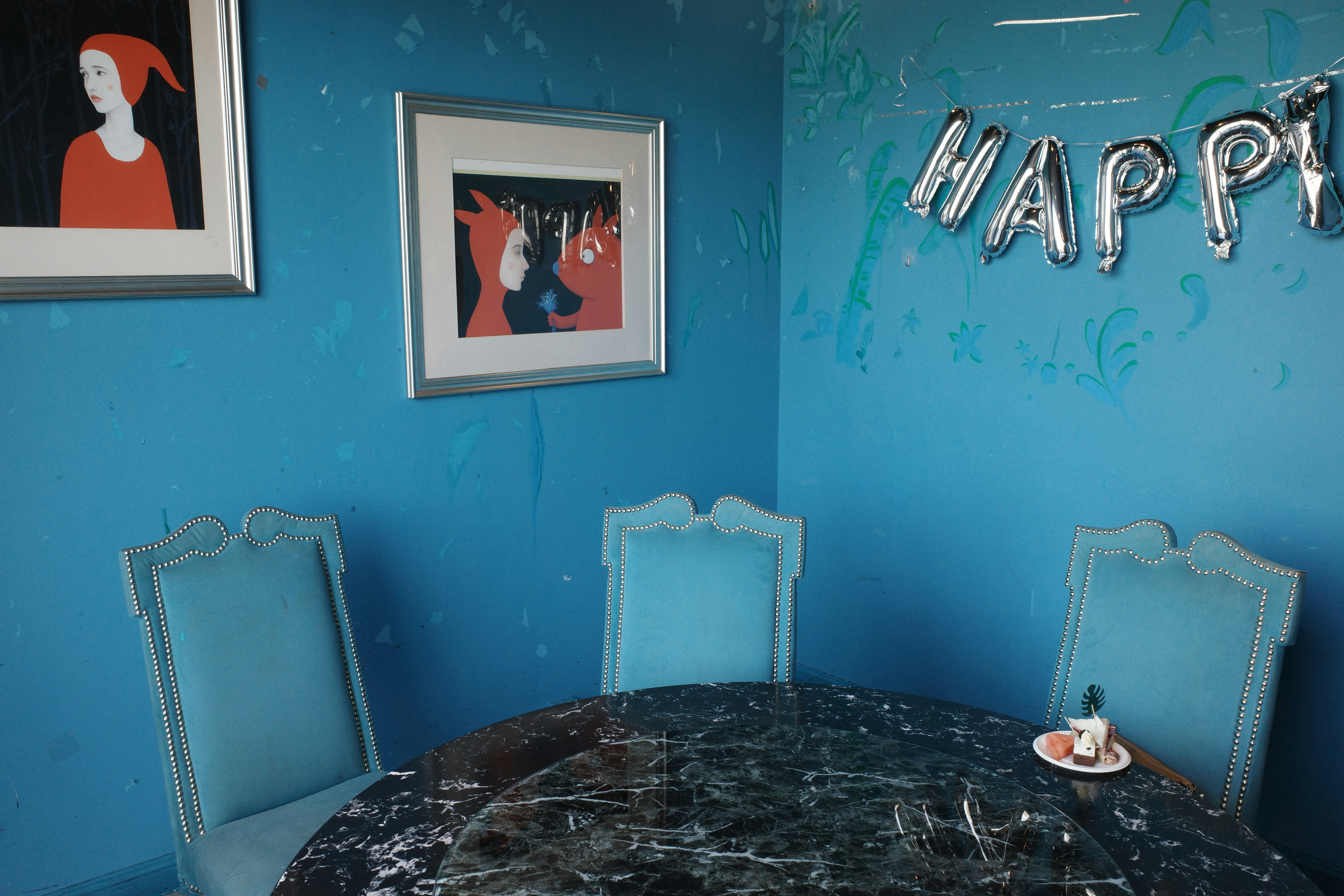 Dopamine Decor: 2025’s Most Joyful Interior Design Trend