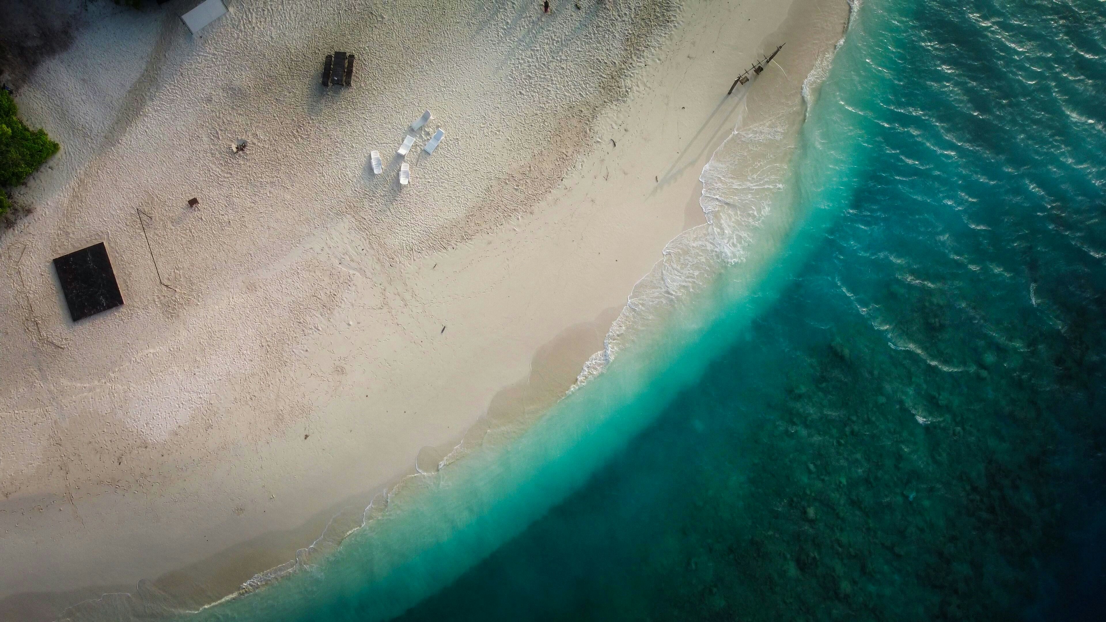 Photo by raimondklavins