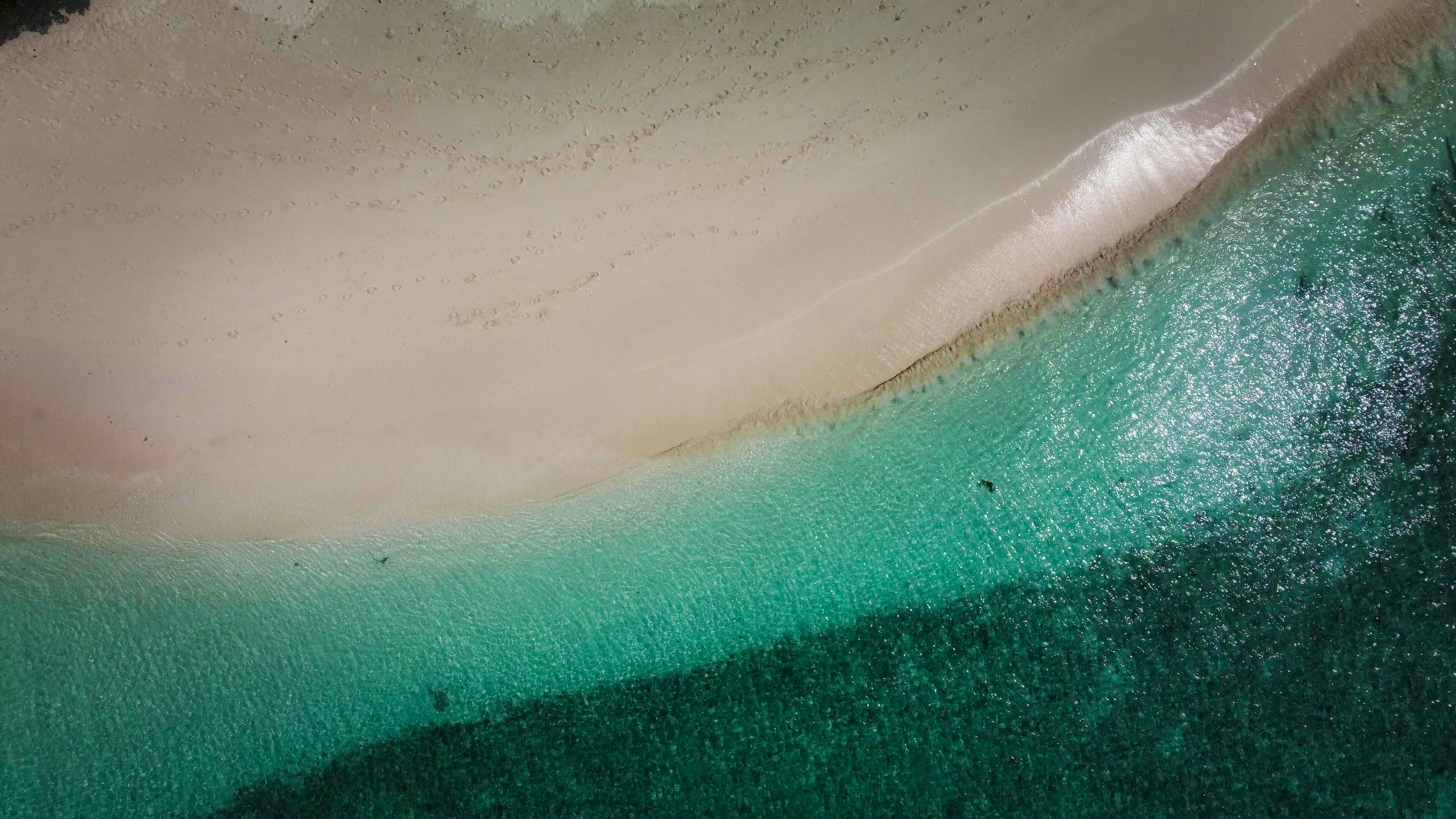 Photo by raimondklavins