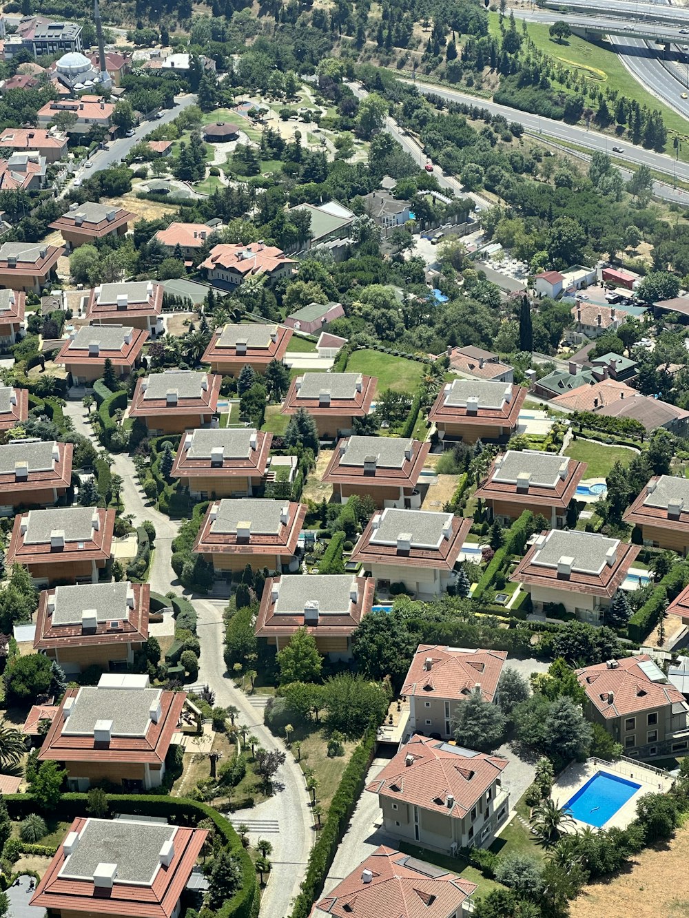 an aerial view of a neighborhood with lots of houses